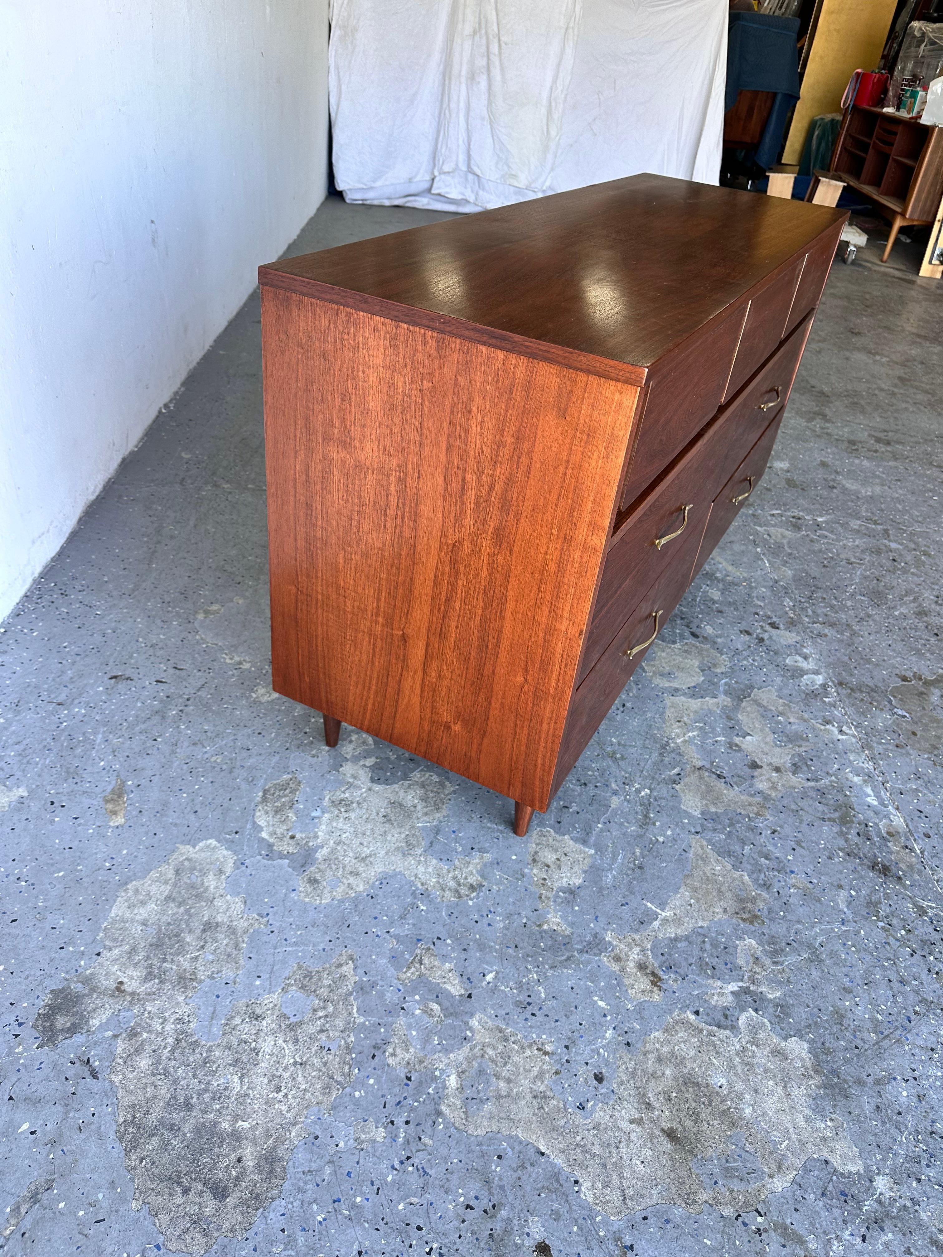 Mid Century Modern Mainline by Hooker Furniture Walnut Dresser For Sale 1