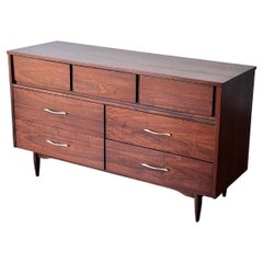 Retro Mid Century Modern Mainline by Hooker Furniture Walnut Dresser