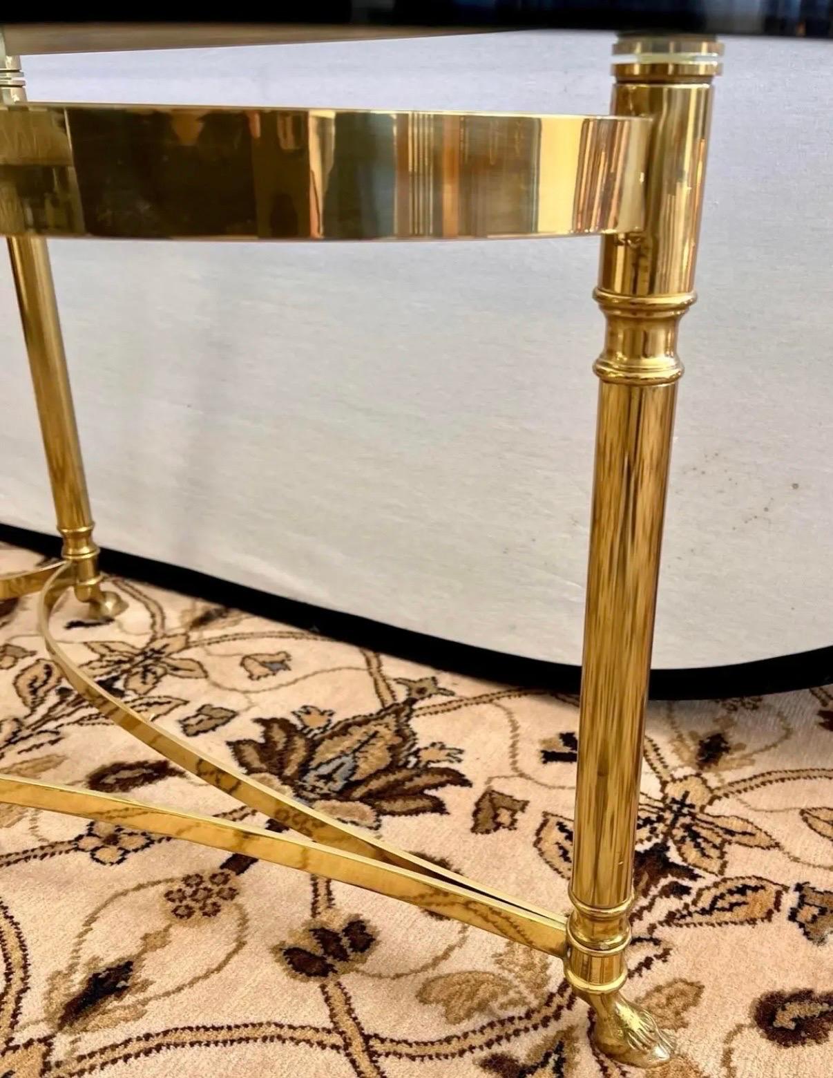 Mid Century Modern Maison Jansen Style Brass & Glass Oval Coffee Cocktail Table In Good Condition In West Hartford, CT