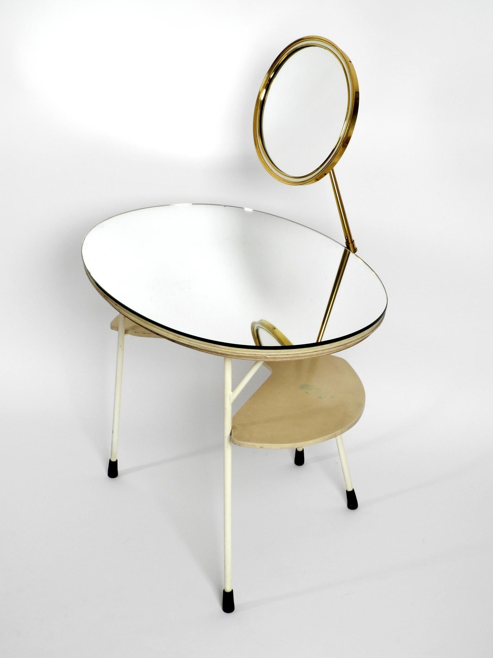 German Mid-Century Modern Make Up Mirror Dressing Table from the Vereinigte Werkstätten