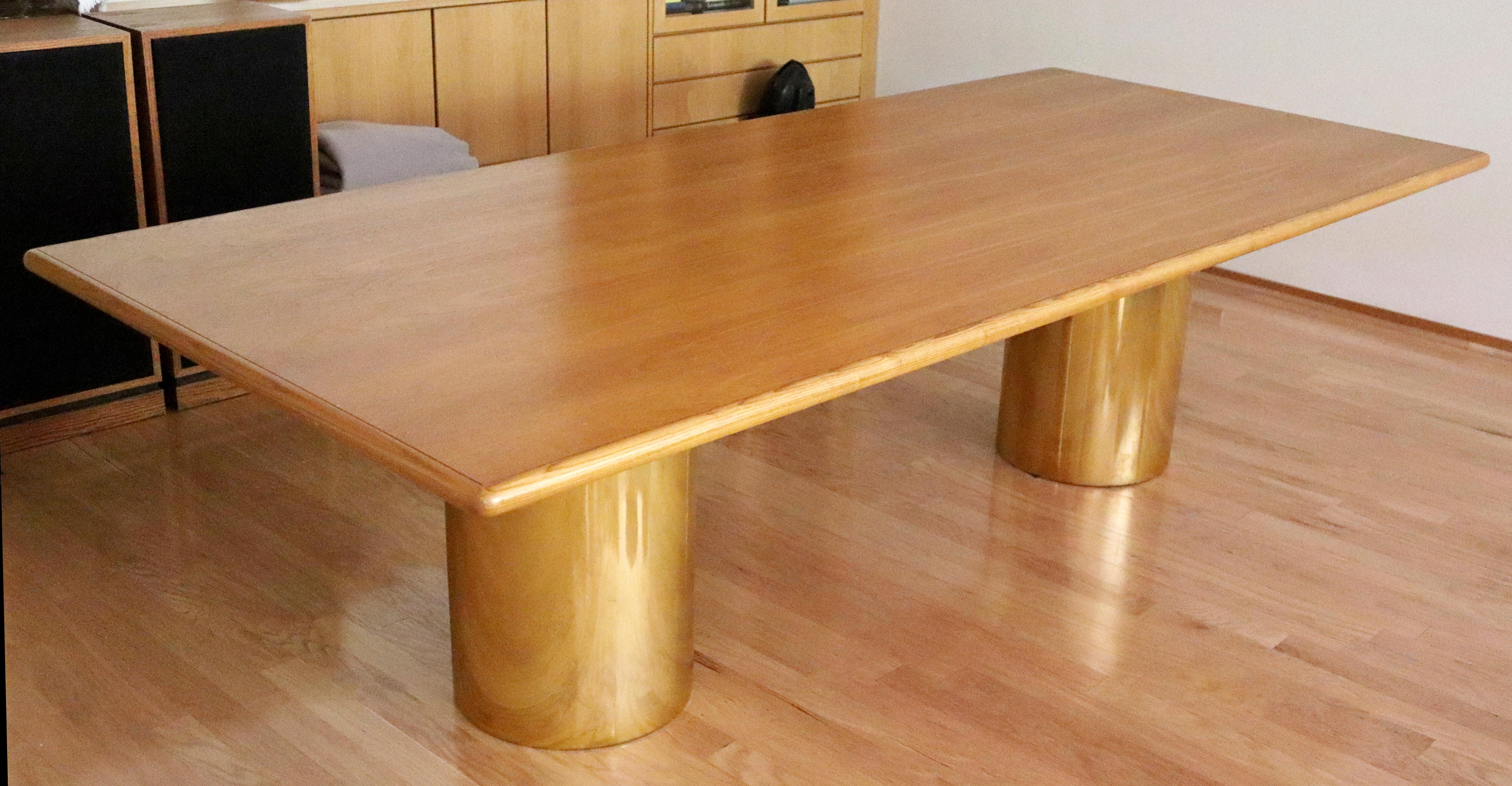 Mid-Century Modern Maple & Brass Pedestal Dining Table by Intrex Breuton Style In Good Condition In Keego Harbor, MI