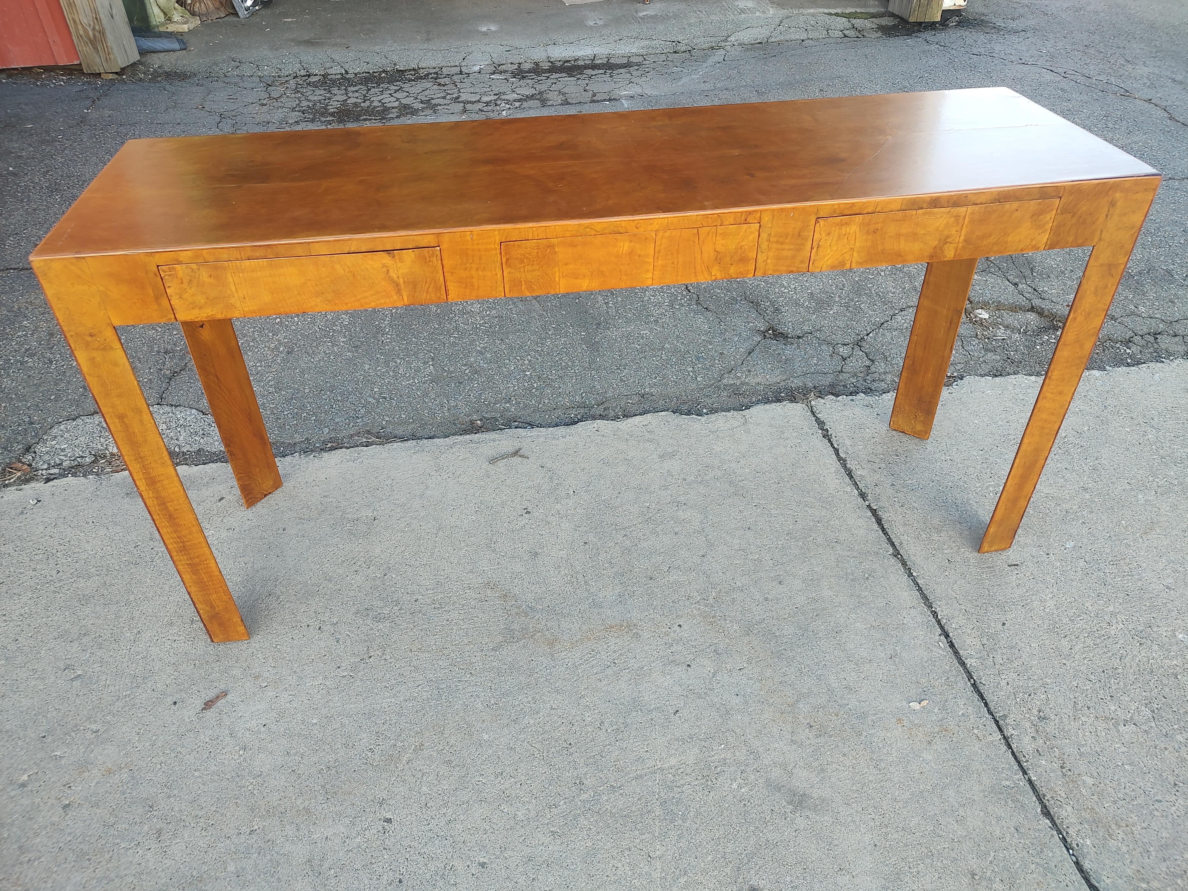 Mid-20th Century Mid Century Modern Maple Burl Wood 3 Drawer Console Table Italy C1960 For Sale