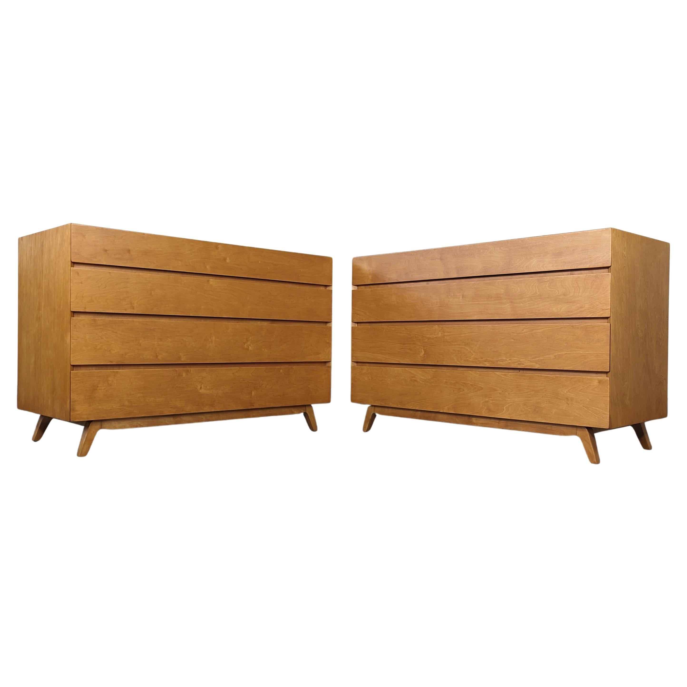 Mid Century Modern Maple Chest of Drawers Dresser by Edmond Spence, c1950s For Sale