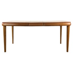 Vintage Mid Century Modern Maple Dining Table with Leaf