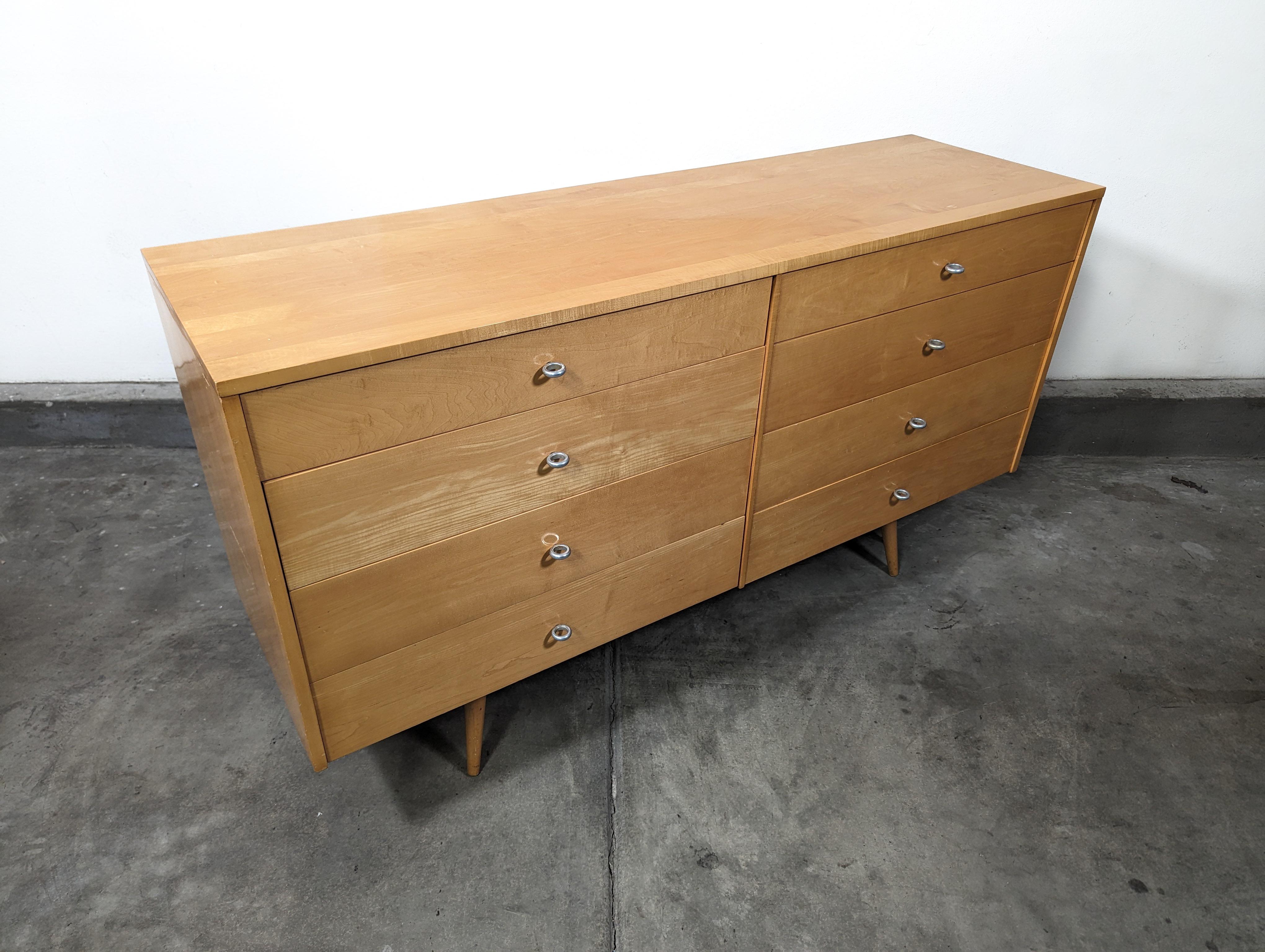 Mid Century Modern Maple Lowboy Dresser by Paul McCobb for Planner Group, 1950s In Good Condition In Chino Hills, CA