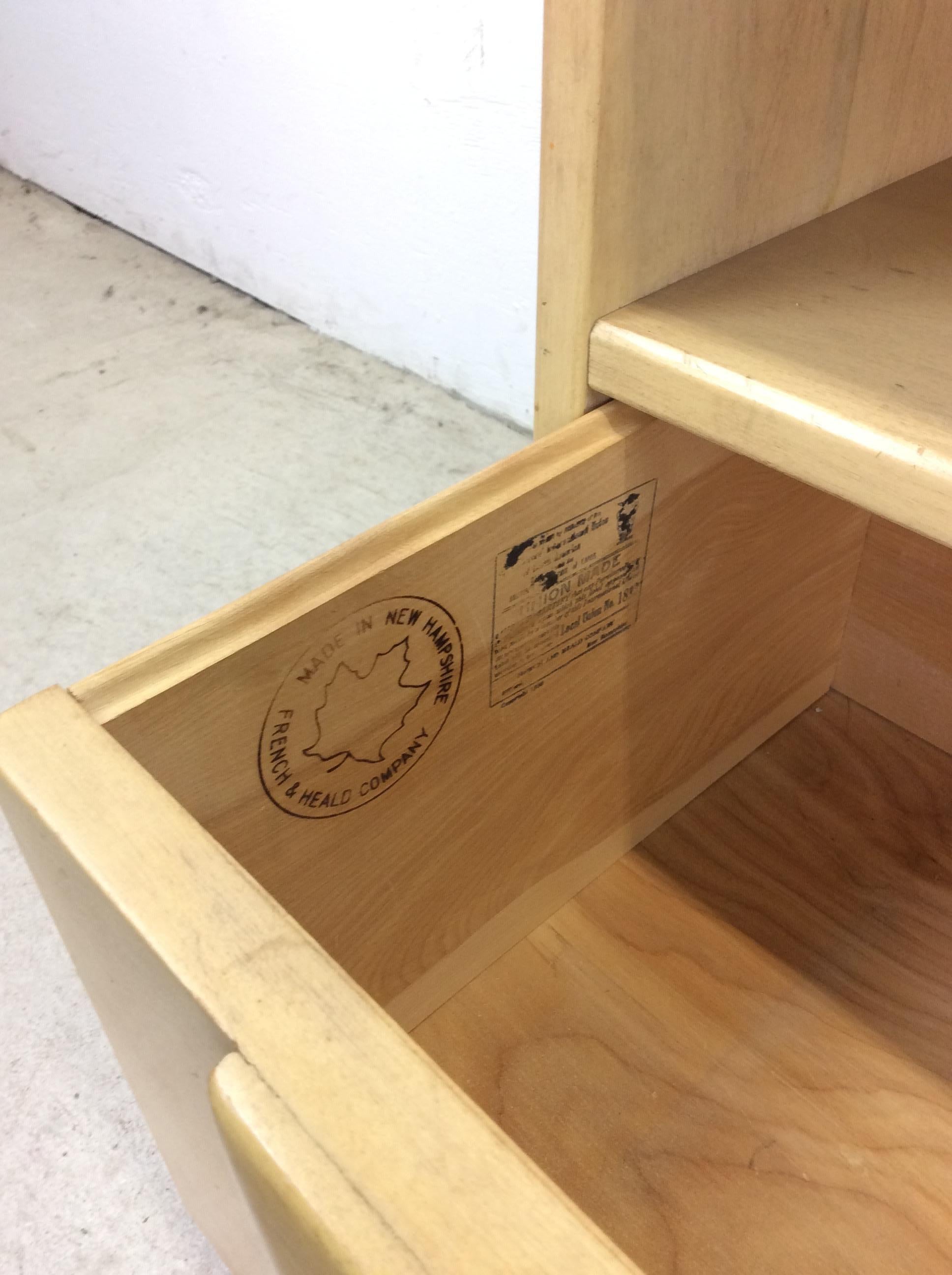 Mid Century Modern Maple Nightstand with Beveled Drawer Face For Sale 5