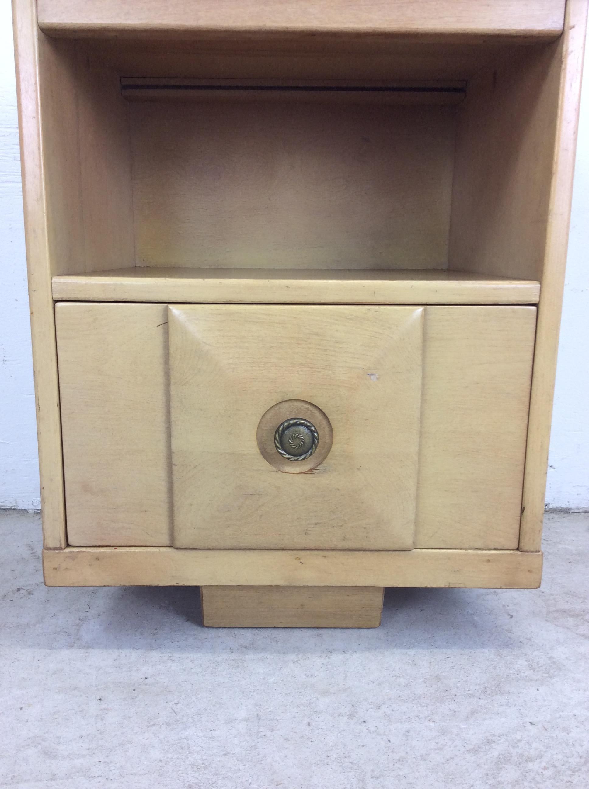 Mid Century Modern Maple Nightstand with Beveled Drawer Face For Sale 1