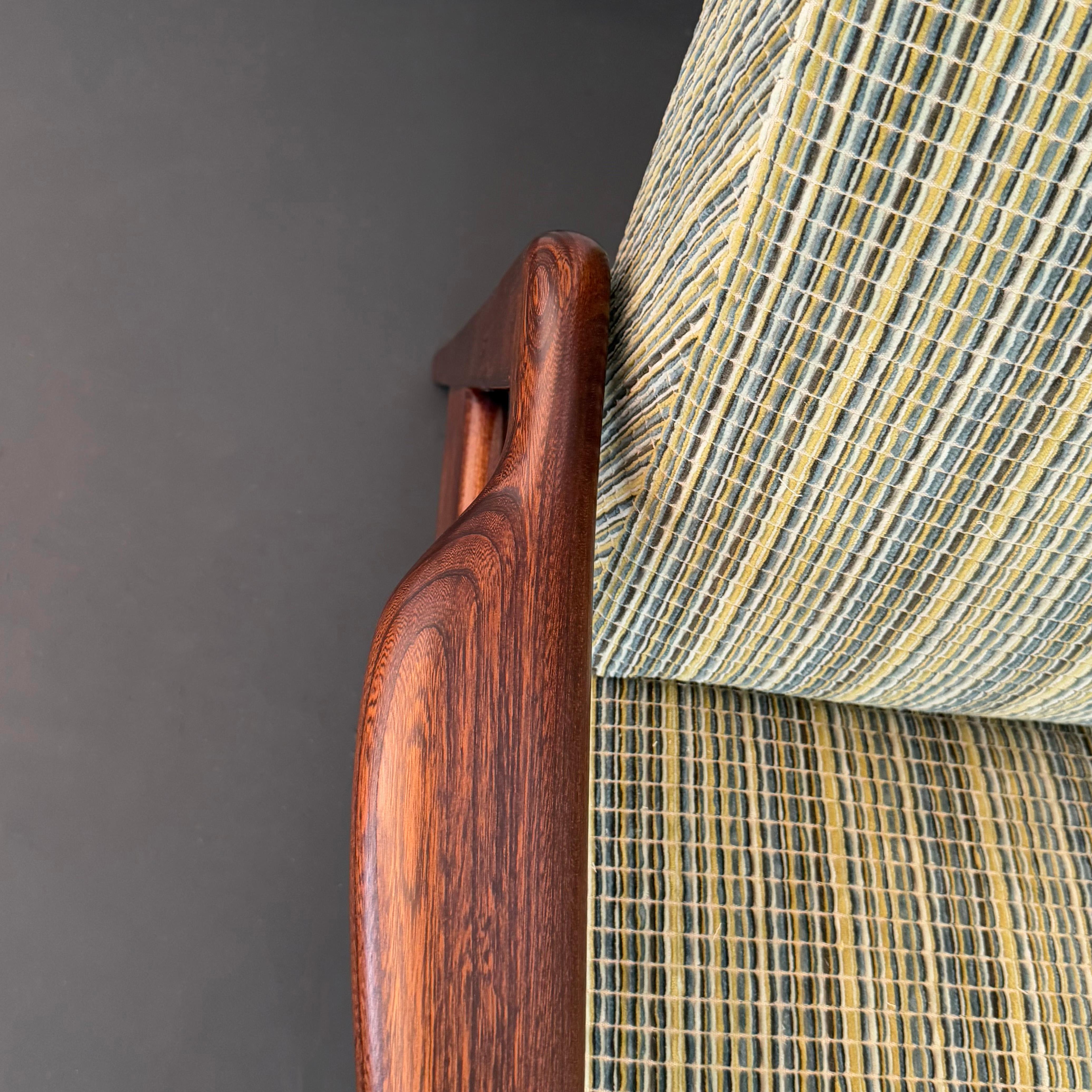 Mid-Century Modern Maple Reclining Lounge Chair For Sale 2