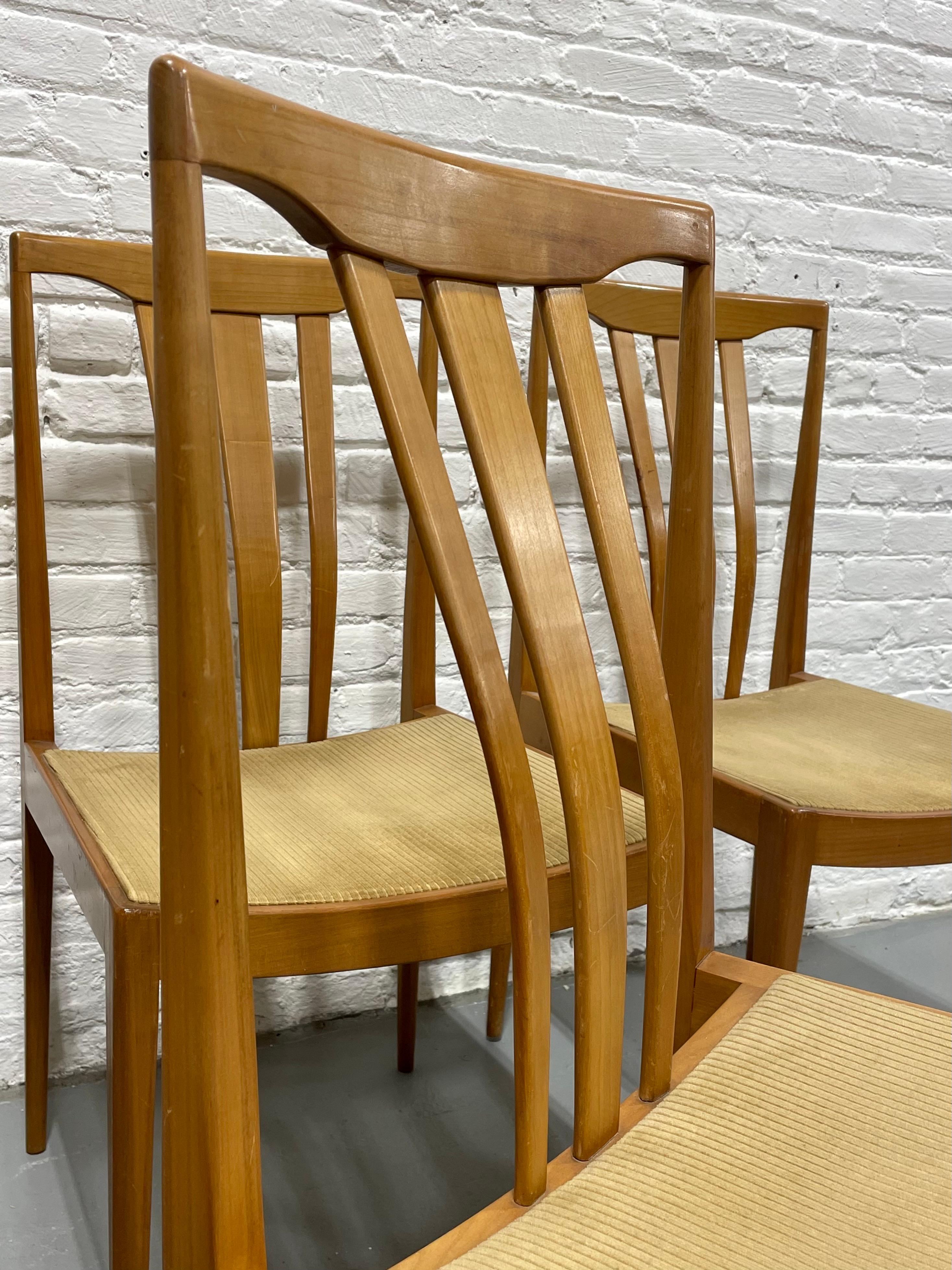 Mid-20th Century Mid Century Modern MAPLE Sculpted DINING CHAIRS, Set of 6 For Sale