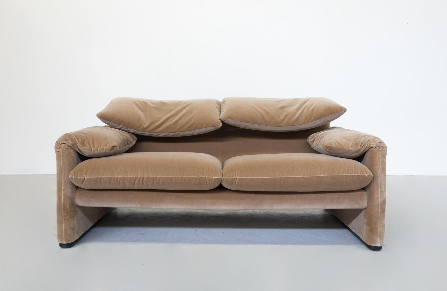 maralunga sofa