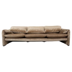 Mid-Century Modern "Maralunga" Sofa by Vico Magistretti for Cassina
