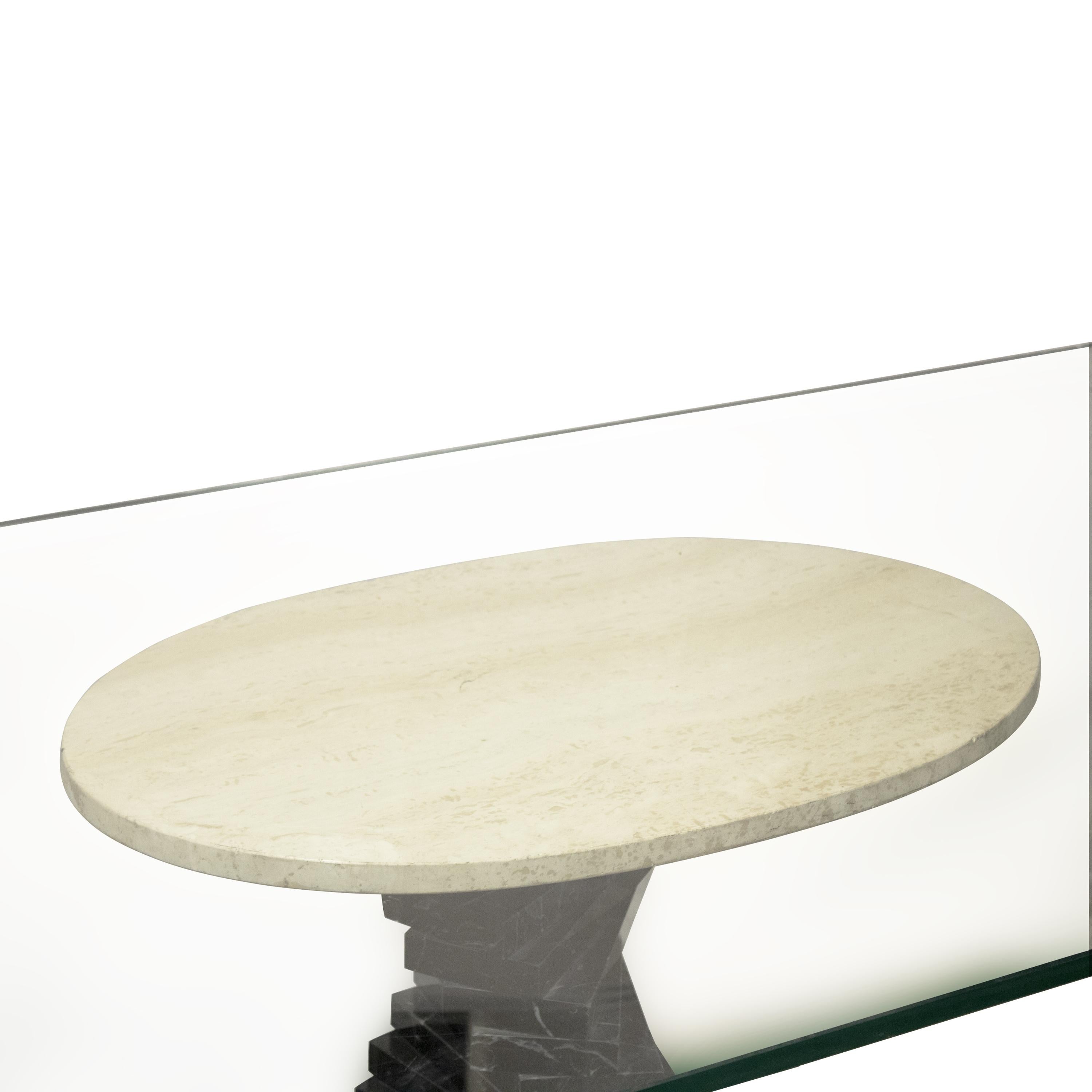 Mid-Century Modern Marble and Glass Dining Table, Italy, 1970 In Good Condition For Sale In Madrid, ES