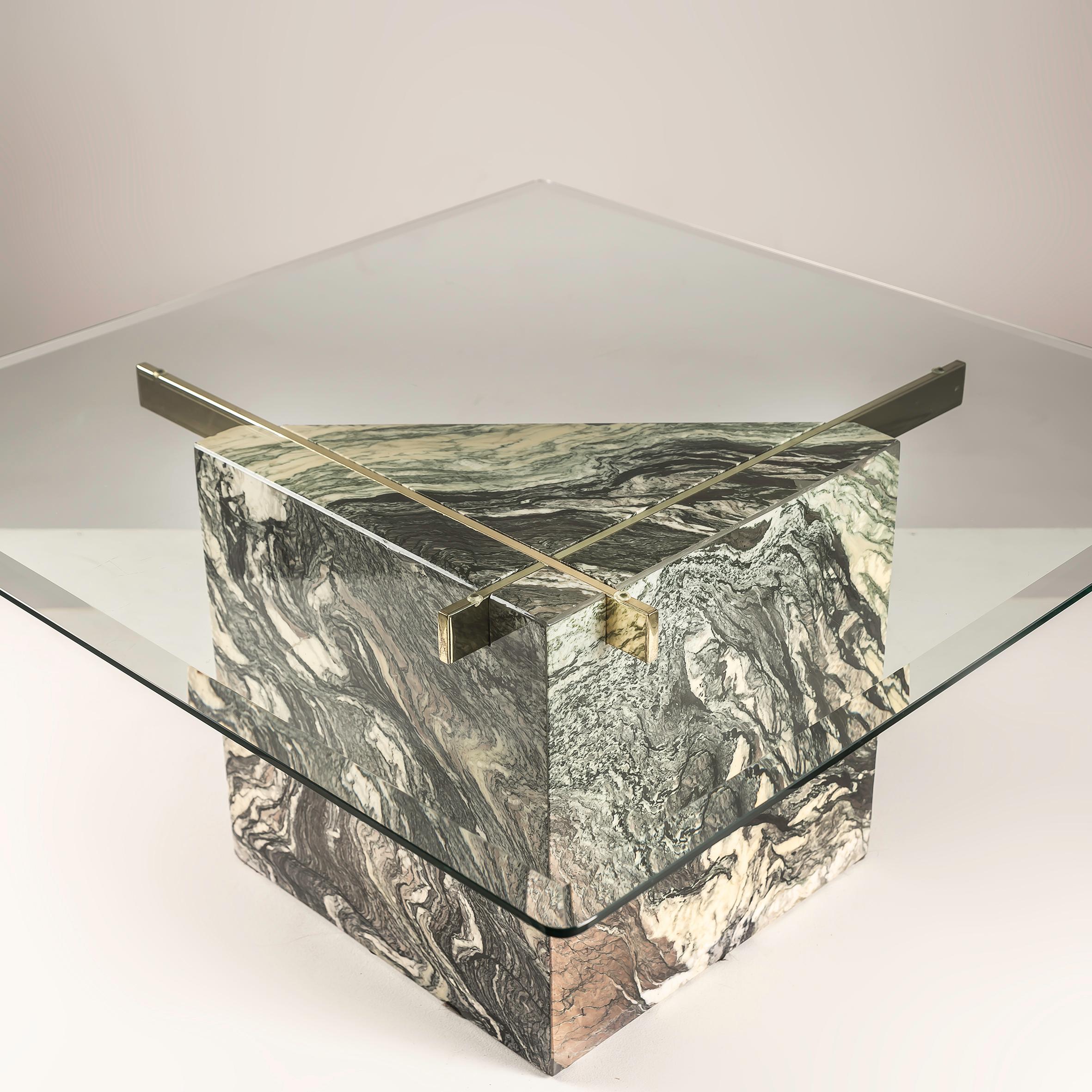 Moderner Couchtisch aus Marmor, Messing und Glas von Artedi (Mitte des Jahrhunderts) im Zustand „Gut“ im Angebot in BARCELONA, ES