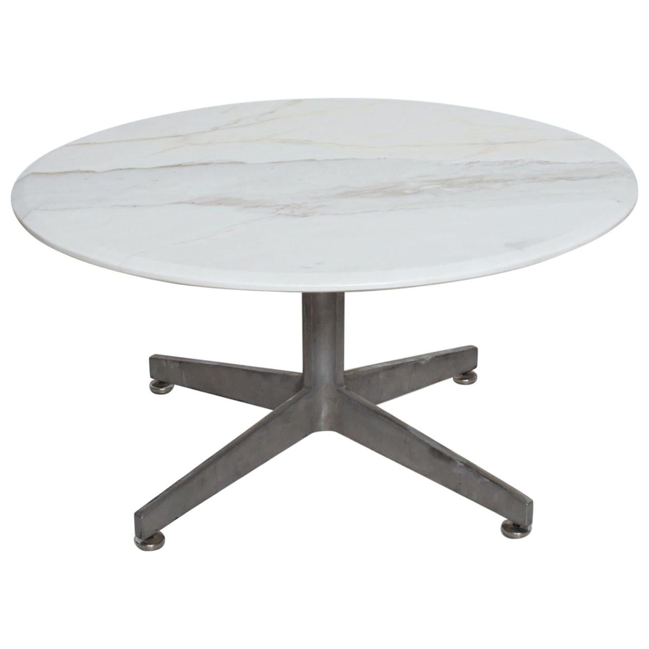  Table basse ronde en marbre avec base en étoile en aluminium, style Knoll, années 1960