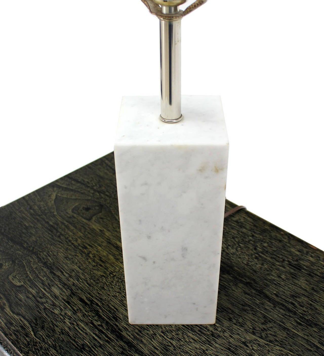 20th Century Mid Century Modern Marble Cube Square Shape Modern Table Lamp MINT! For Sale