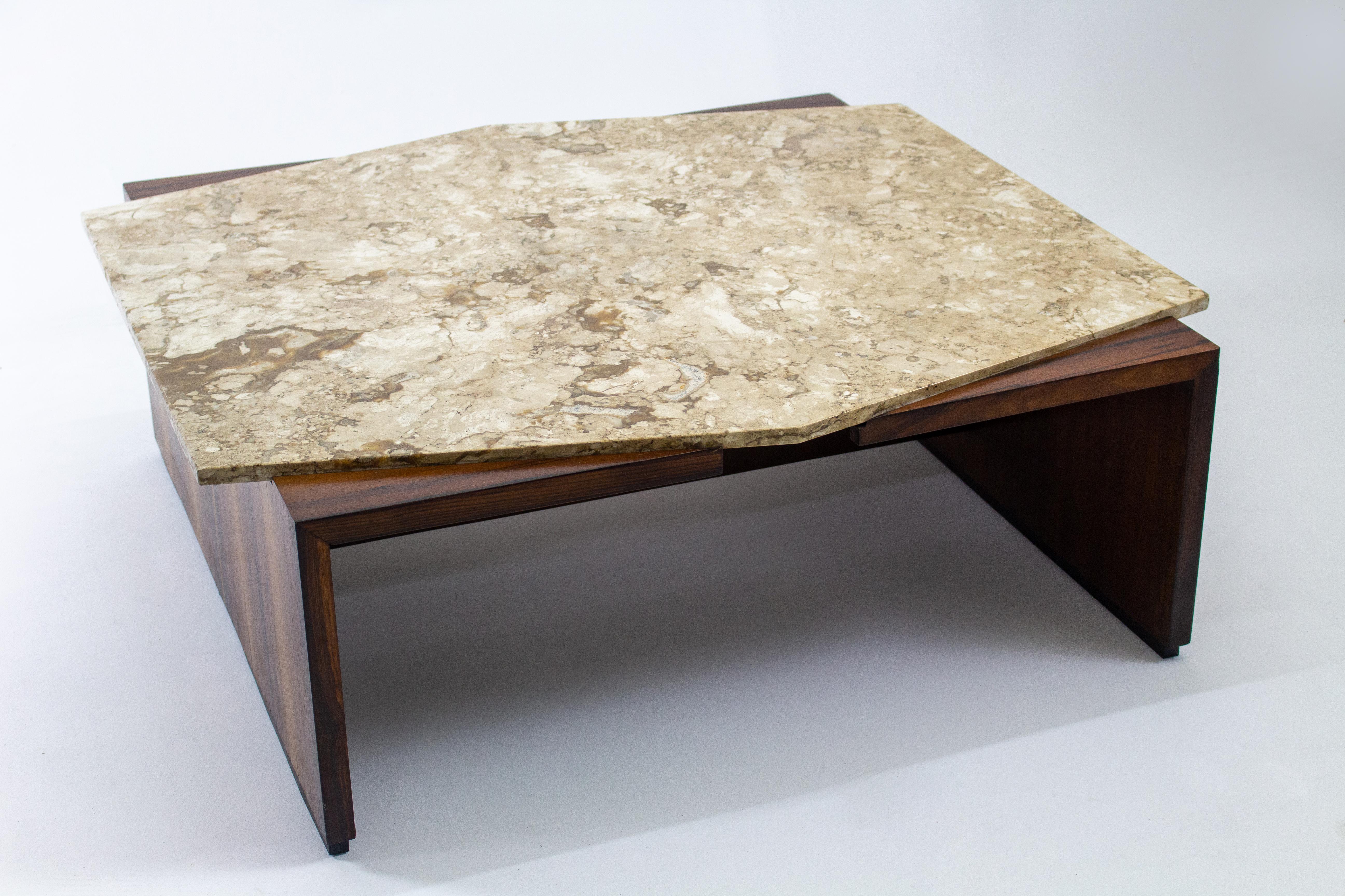 Mid-20th Century Mid-Century Modern Marble Top Center Table by Forma Manufacture, Brazil, 1950s