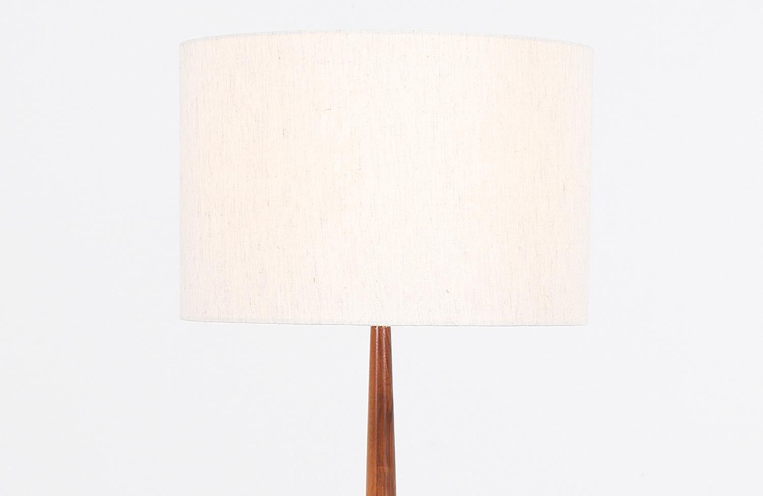 modern floor lamp with table