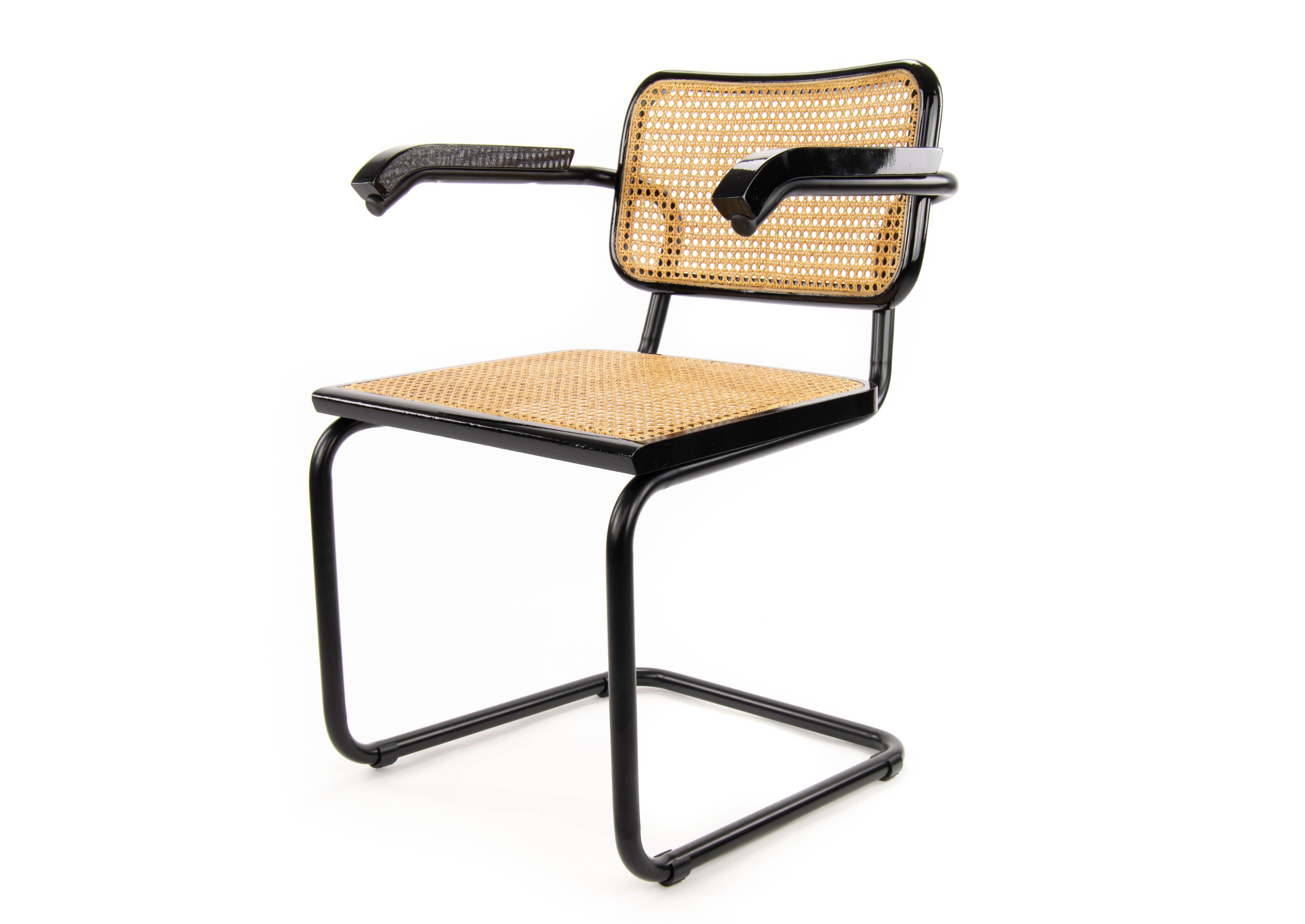 Late 20th Century Mid-Century Modern Marcel Breuer Black B64 Cesca Chairs, Italy, 1970