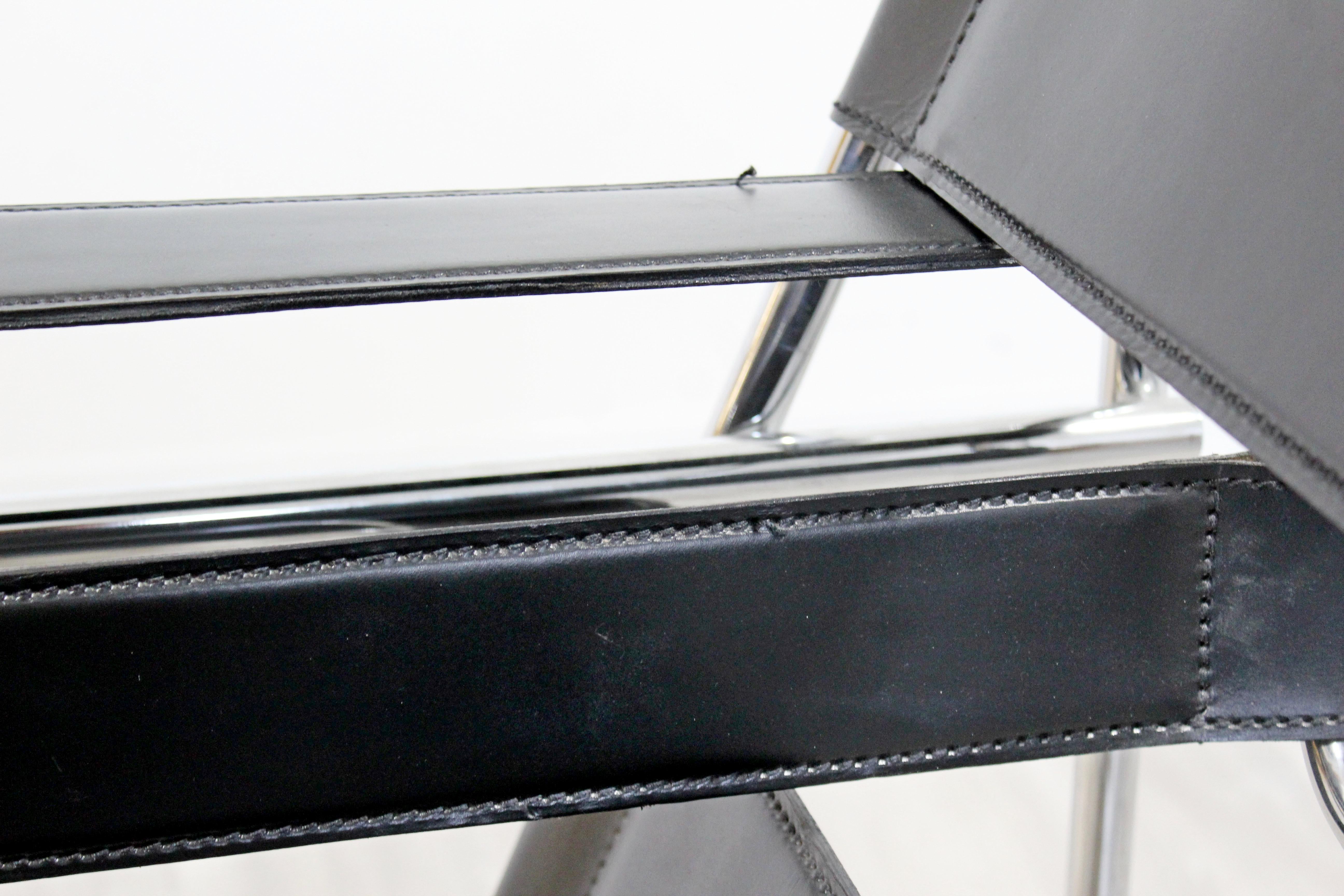 Mid-Century Modern Marcel Breuer Wassily Leather Chrome Lounge Chair Italy 1970s 3