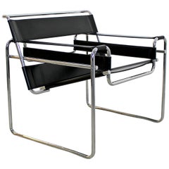 Mid-Century Modern Marcel Breuer Wassily Leather Chrome Lounge Chair Italy 1970s