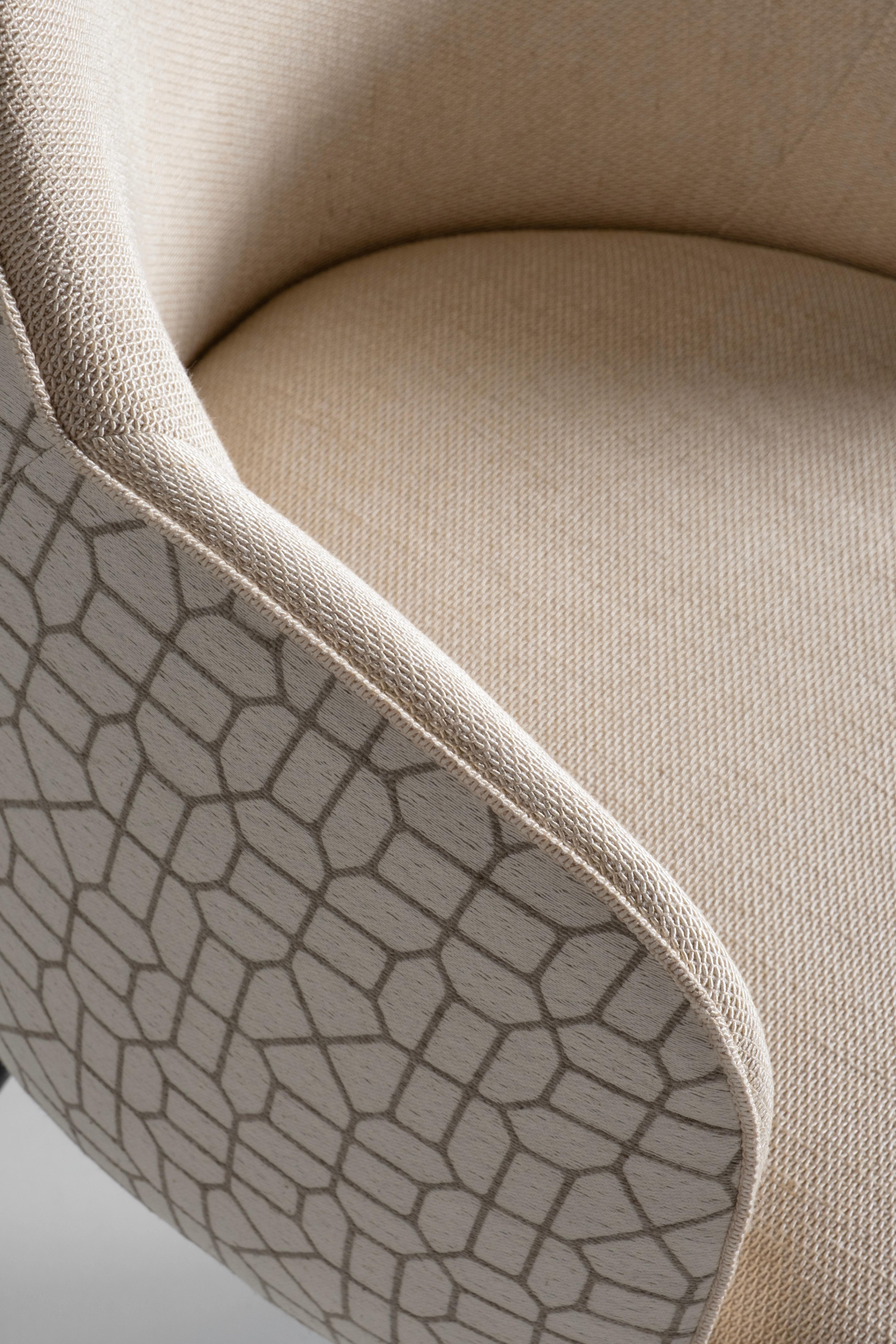 Mid-Century Modern Margot Dining Chairs, Linen, Handcrafted Portugal Greenapple For Sale 4