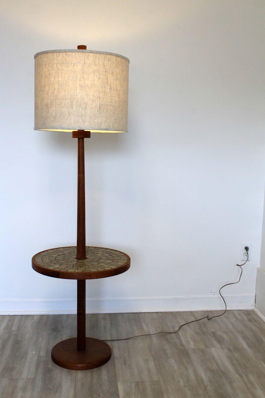 Mid-Century Modern Martz Walnut & Ceramic Tile Inlaid Floor Lamp Table 3