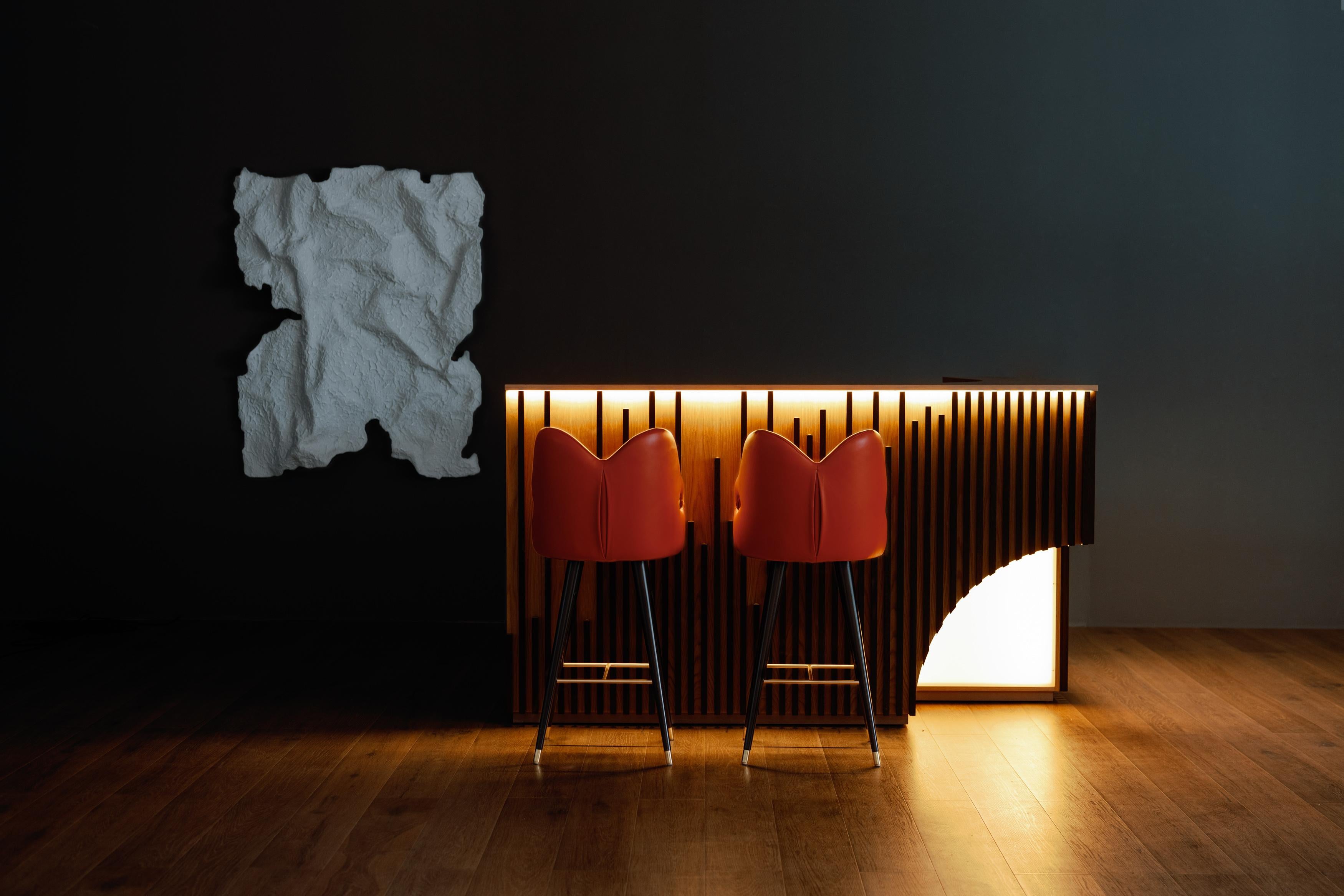 Mid-Century Modern Mary Drehbarhocker aus der Mitte des Jahrhunderts, Leder und Messing, handgefertigt von Greenapple (Moderne der Mitte des Jahrhunderts) im Angebot