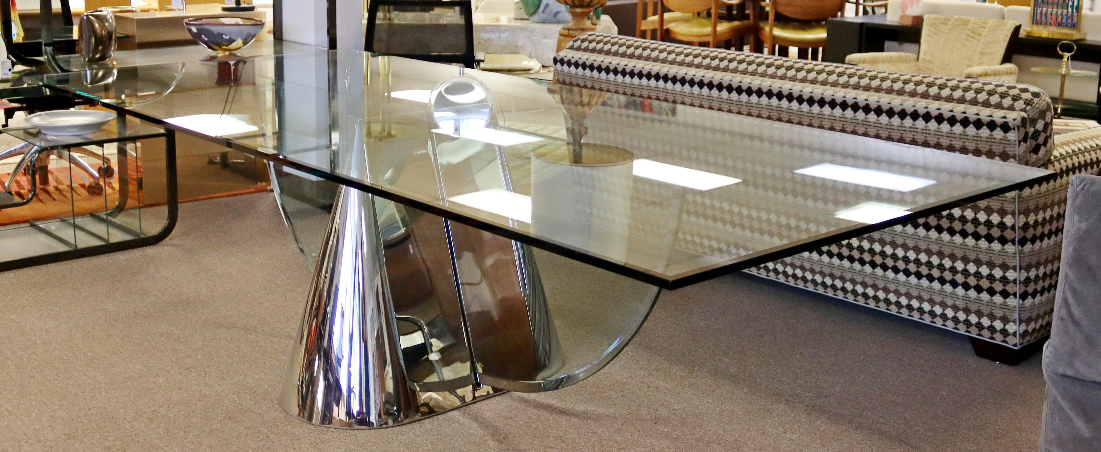 Mid-Century Modern Massive Brueton Chrome Glass Pinnacle Dining Table, 1970s In Good Condition In Keego Harbor, MI