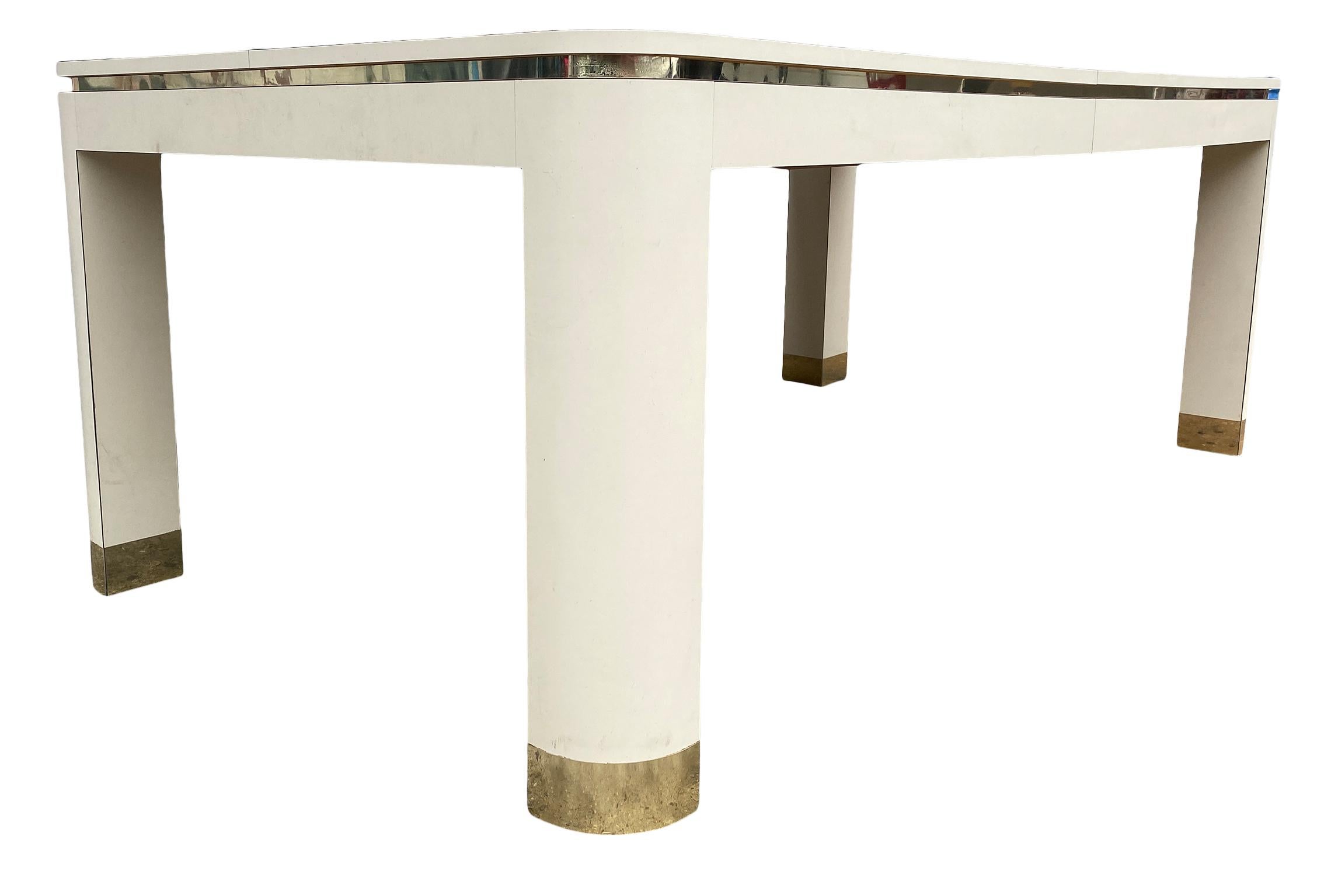 Mid-Century Modern Massive Cream Brass Laminate Dining Table Style of Pace In Good Condition In BROOKLYN, NY