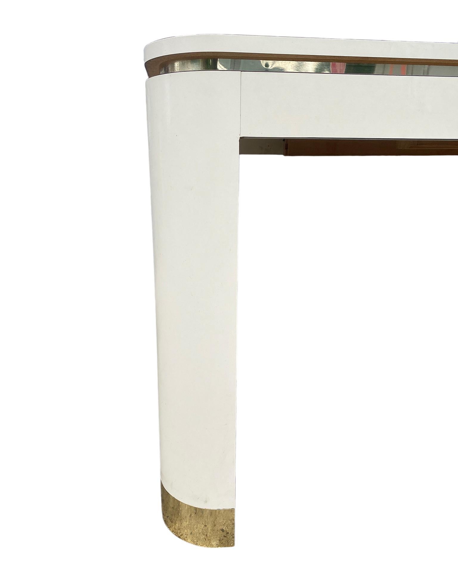 Late 20th Century Mid-Century Modern Massive Cream Brass Laminate Dining Table Style of Pace