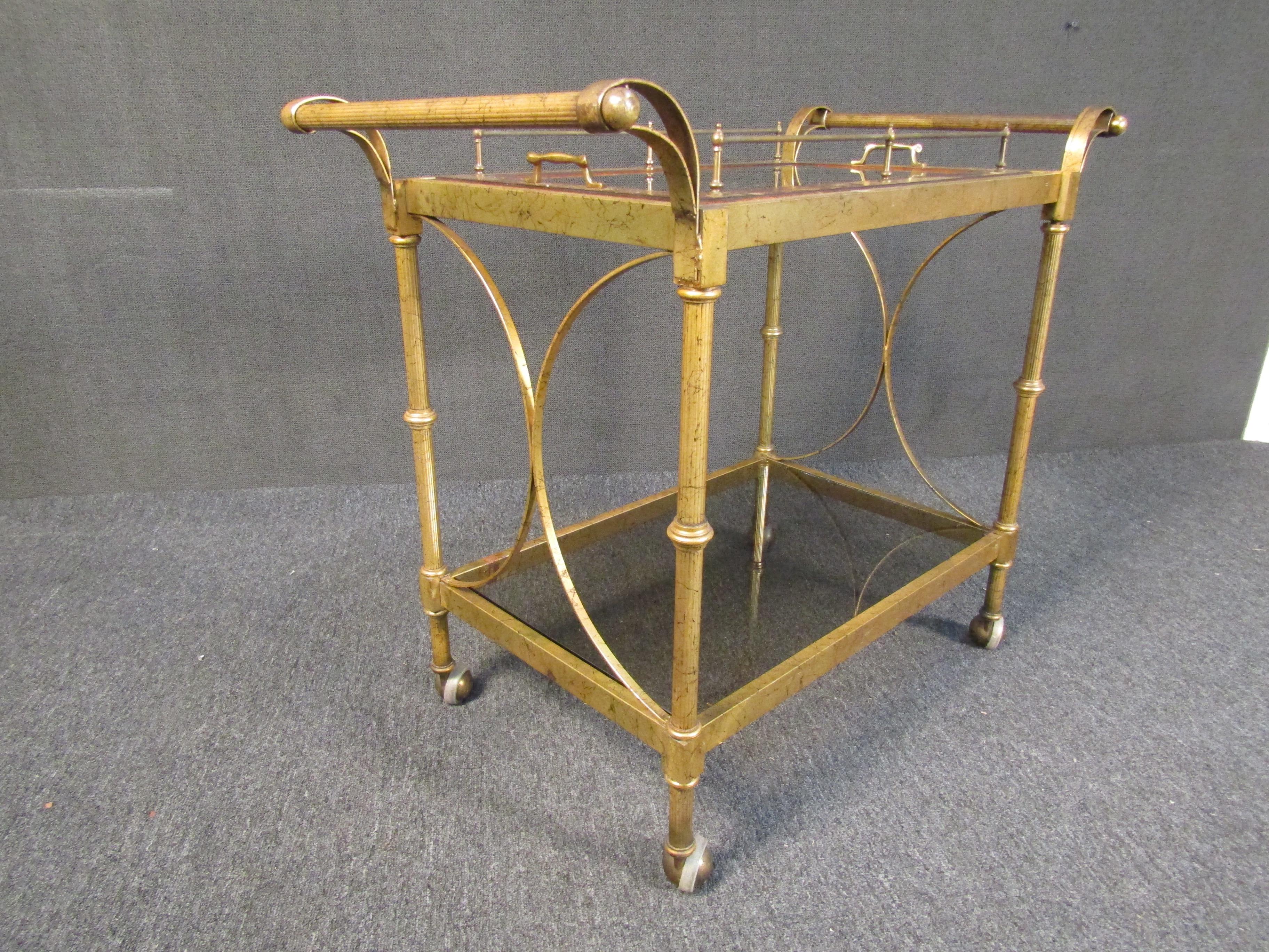 Mid-Century Modern Mastercraft Bar Cart  In Good Condition For Sale In Brooklyn, NY