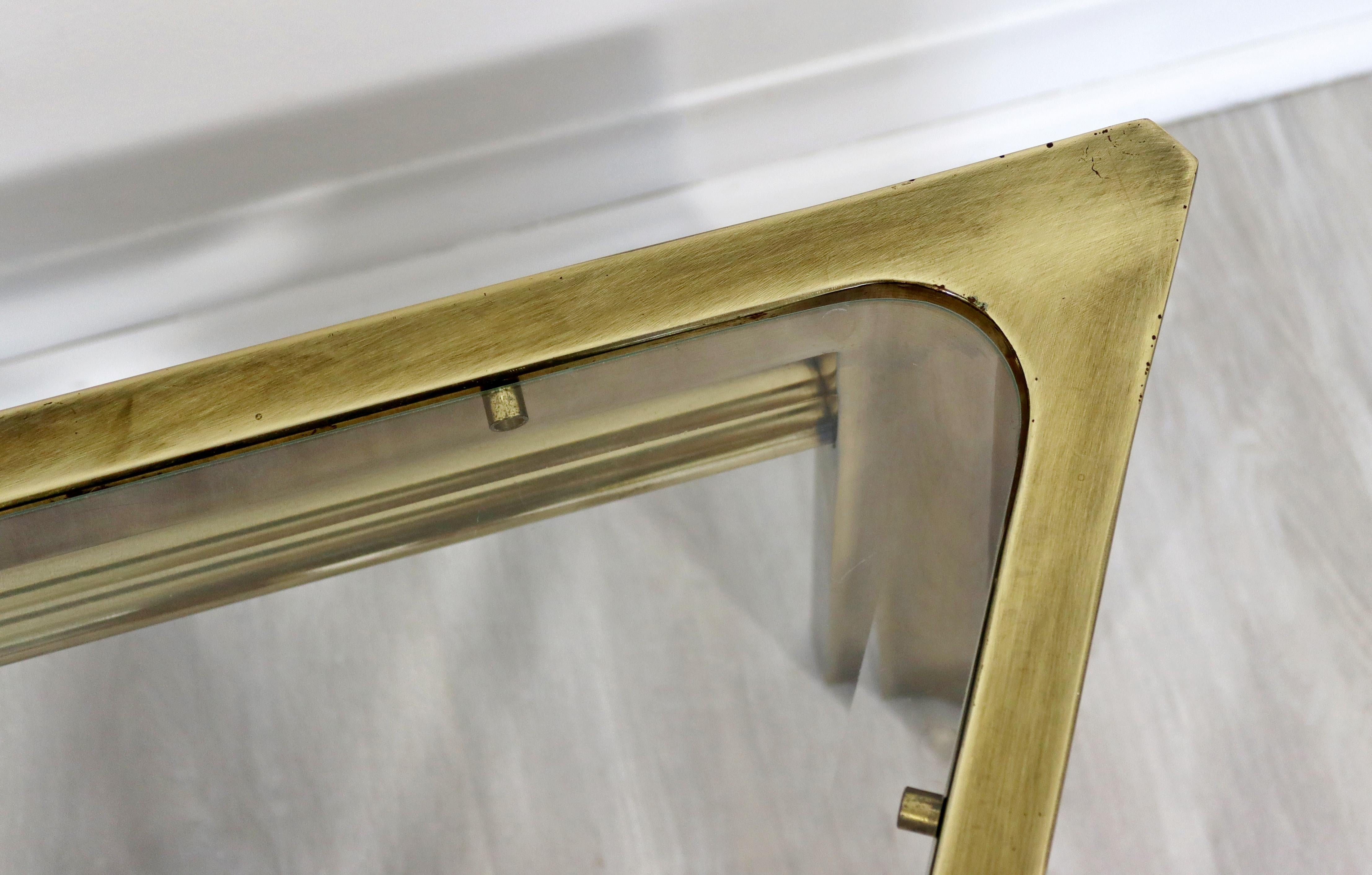 Mid-Century Modern Mastercraft Brass & Glass Triangle Side End Table 1960s In Good Condition In Keego Harbor, MI