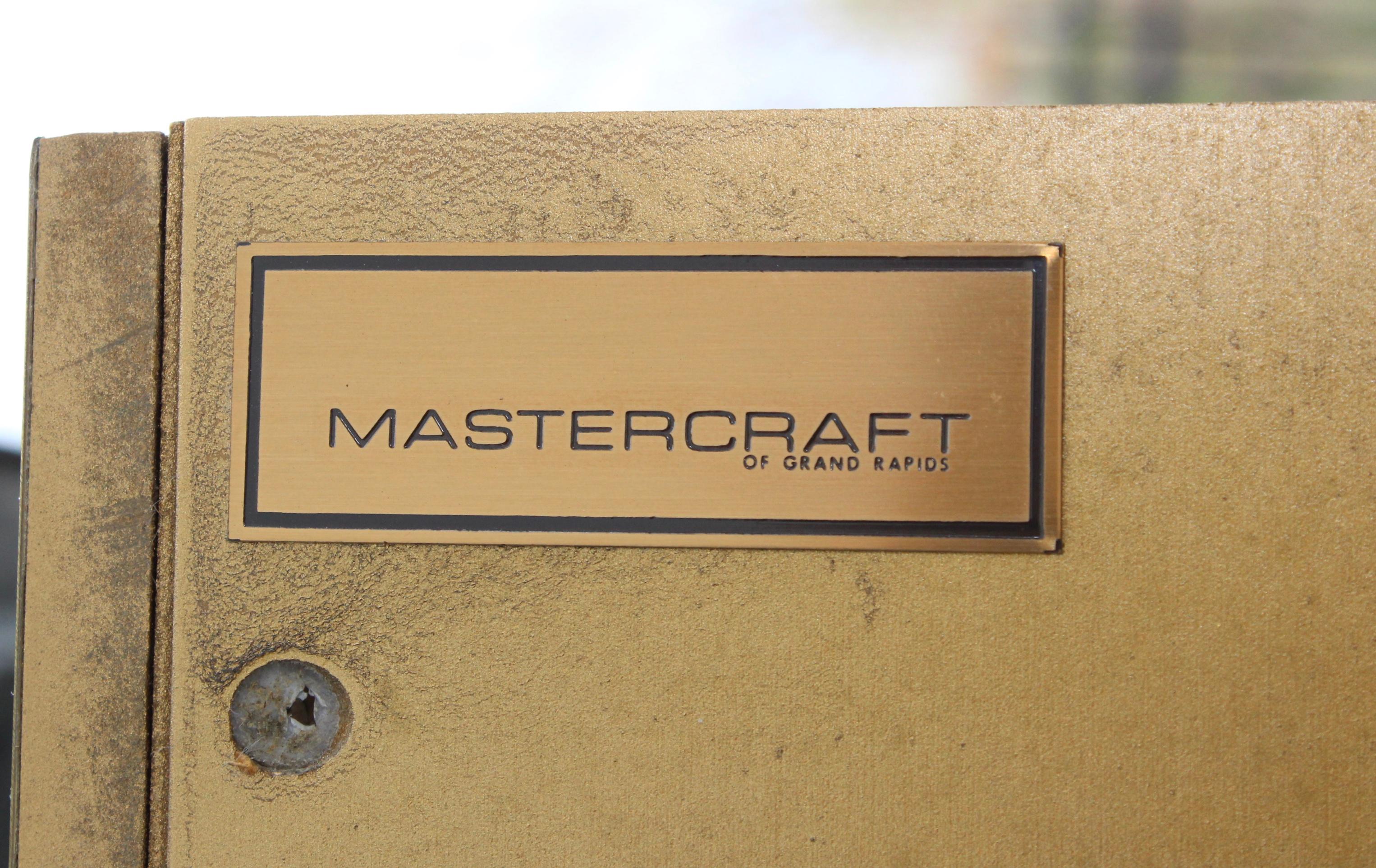 Mid-Century Modern Mastercraft Brass Vitrine 6
