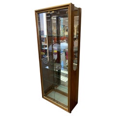 Mid-Century Modern Mastercraft Display Vitrine Cabinet