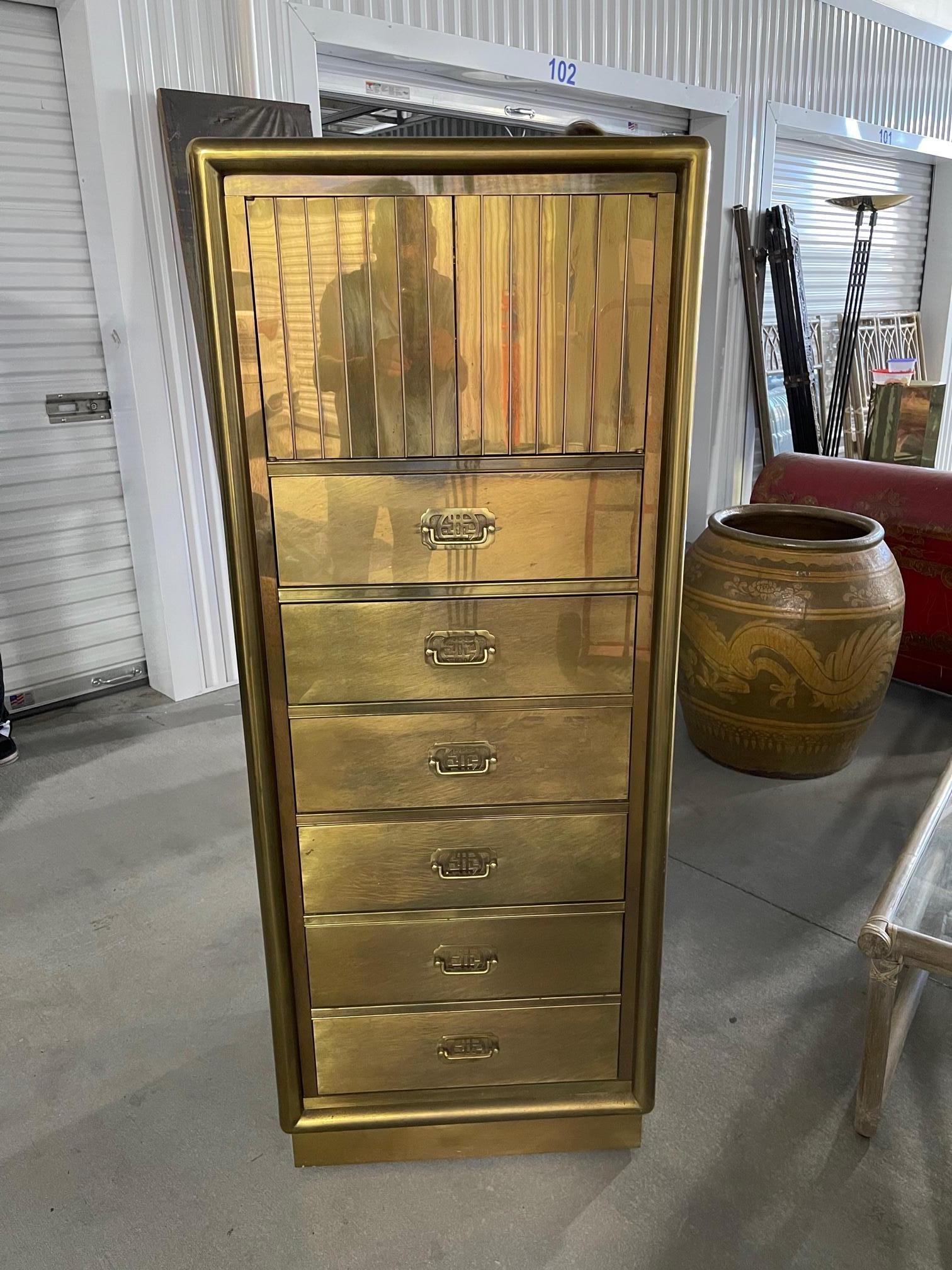 Mid-Century Modern Mastercraft etched acid brass lingerie cabinet or chest, 1970s. Top drawers are covered in felt.