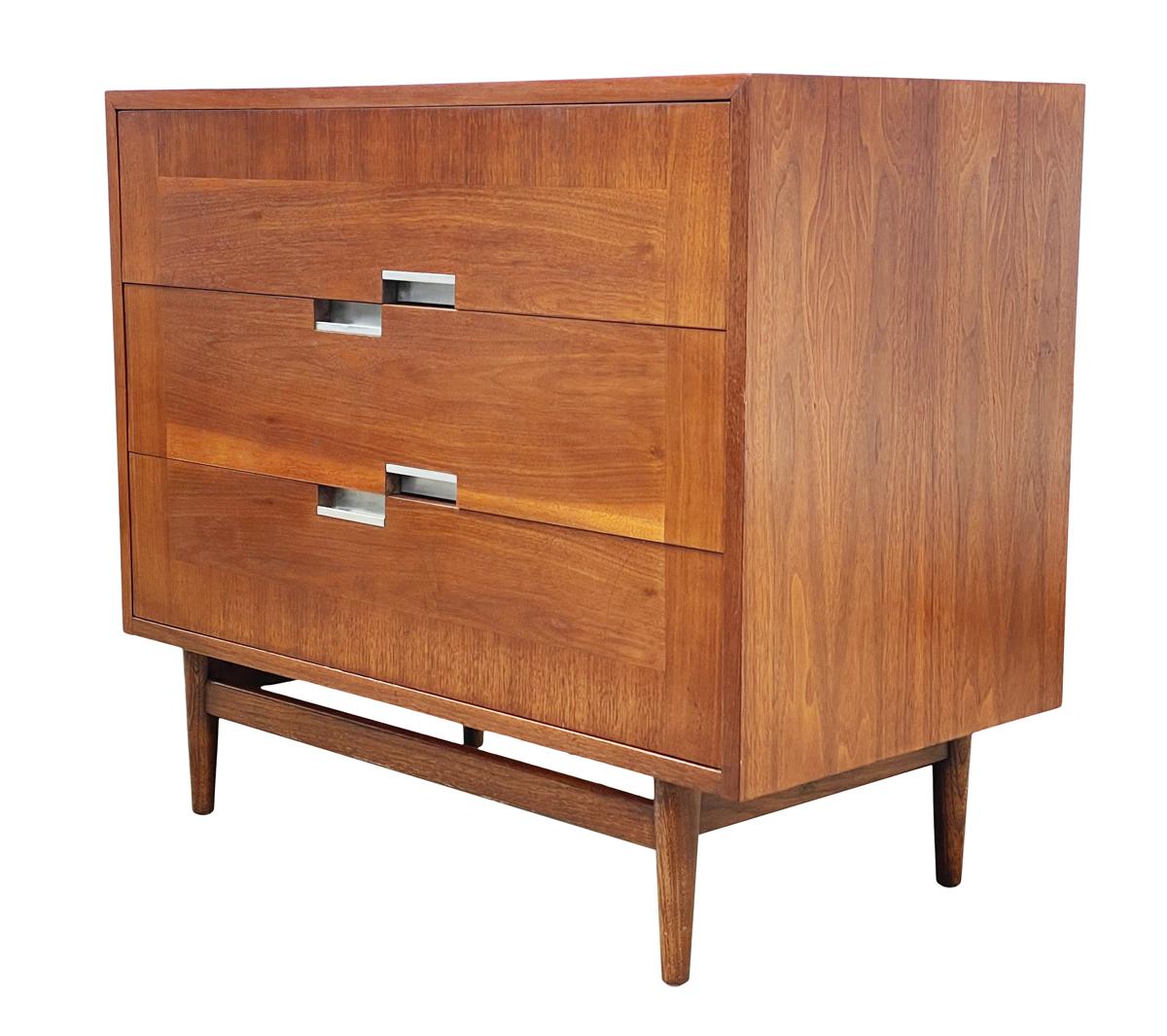 American Mid-Century Modern Matching Pair of Chests, Commodes or Large Night Stands