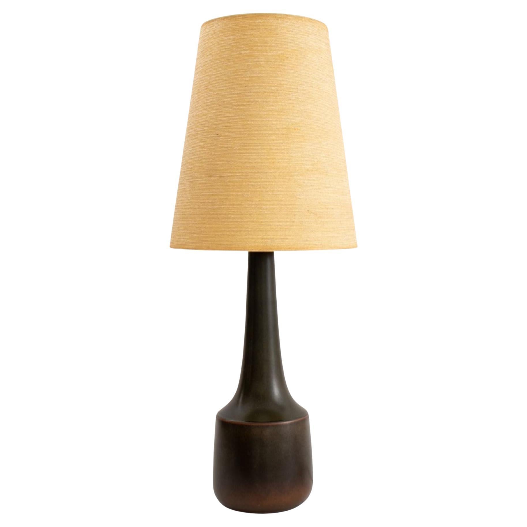 Mid-Century Modern Matte Green Ceramic Vase Lamp For Sale