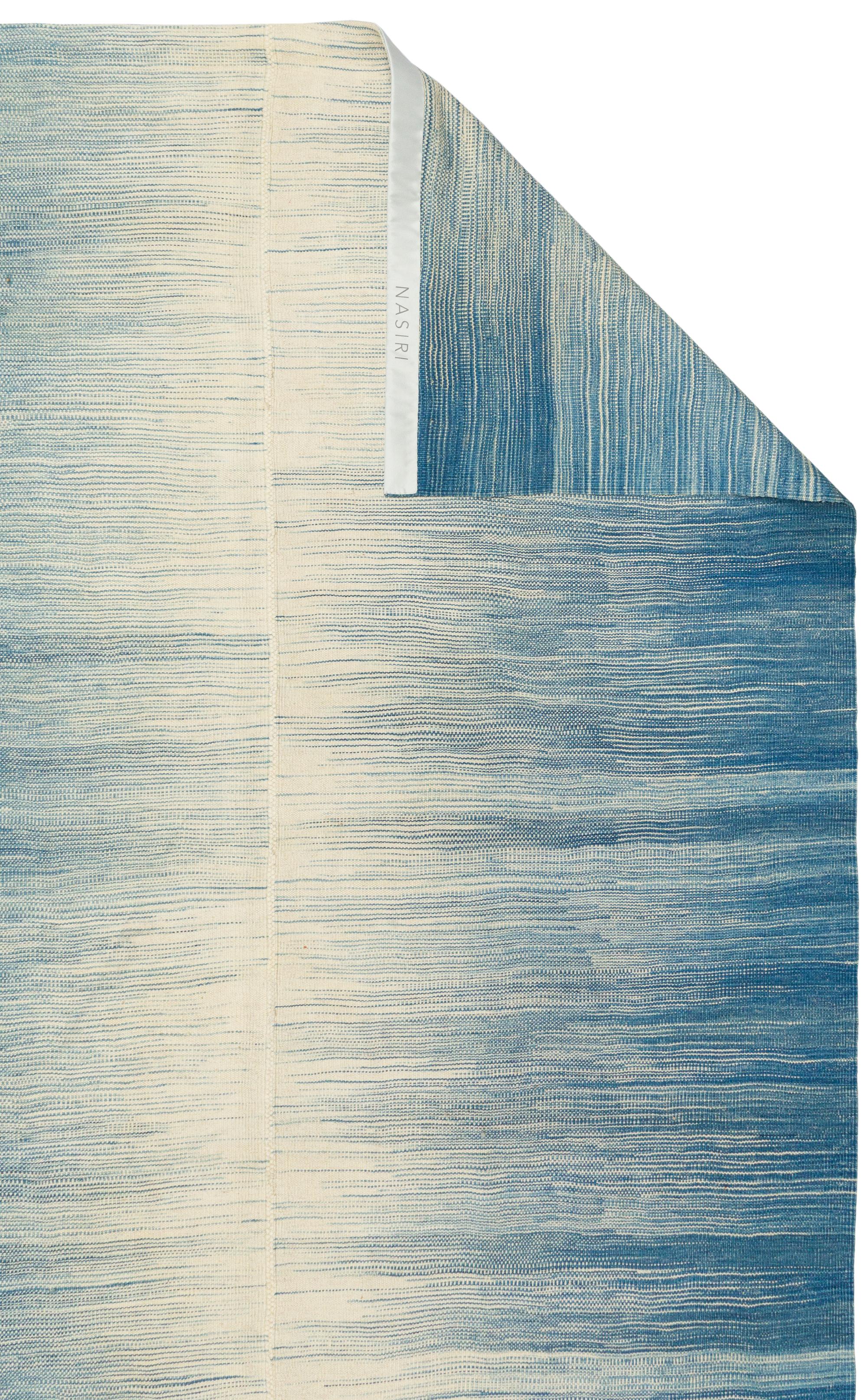 Mid-Century Modern Maznadran Flatweave Rug For Sale 5