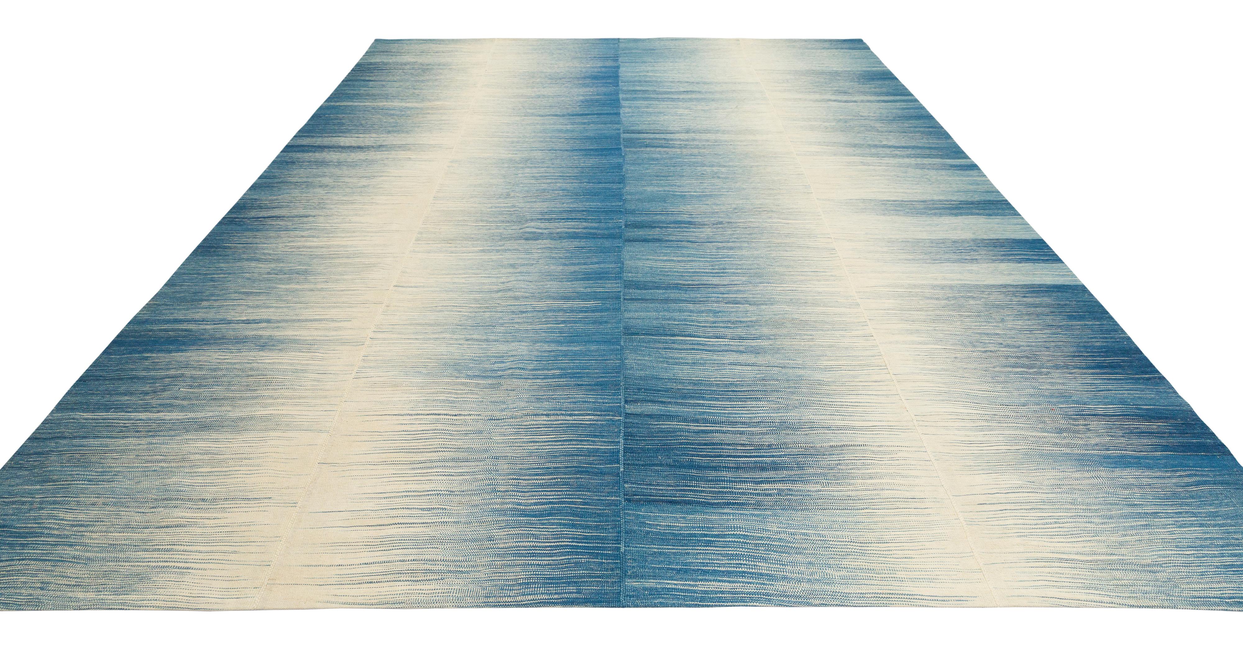 Wool Mid-Century Modern Maznadran Flatweave Rug For Sale