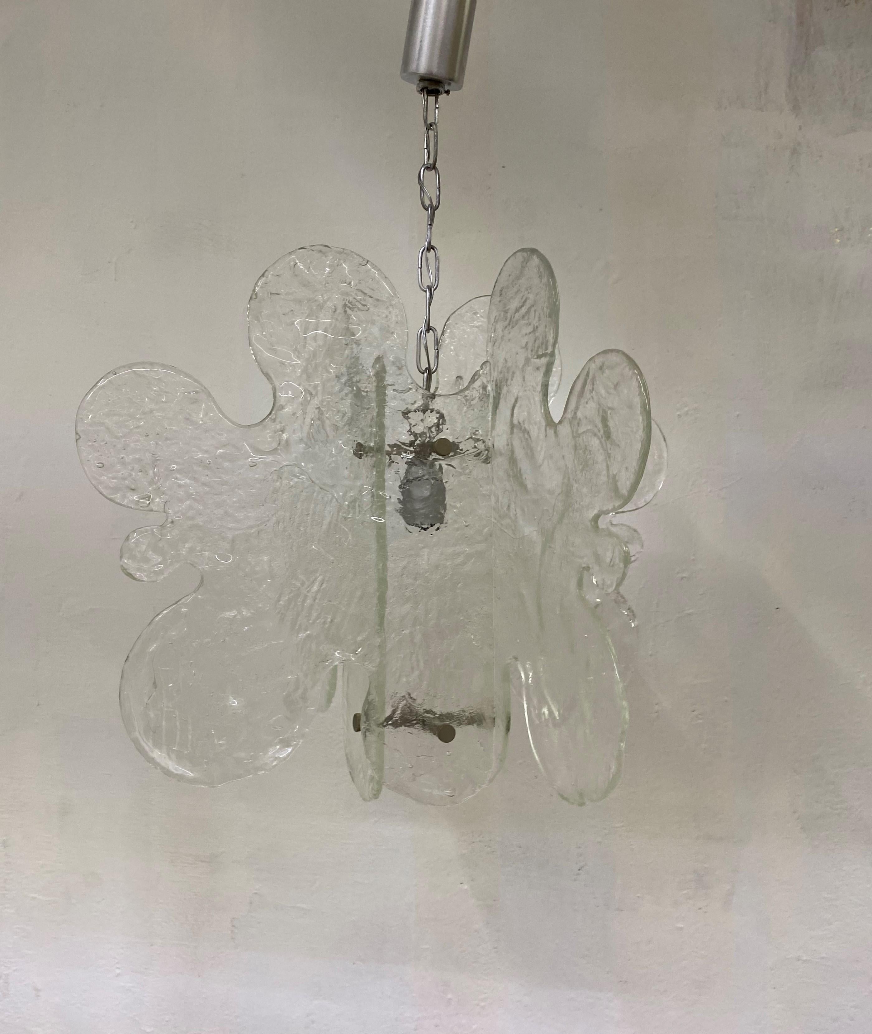 Mid-Century Modern Mazzega Chandelier in Clear Murano Glass by Carlo Nason In Good Condition For Sale In Merida, Yucatan