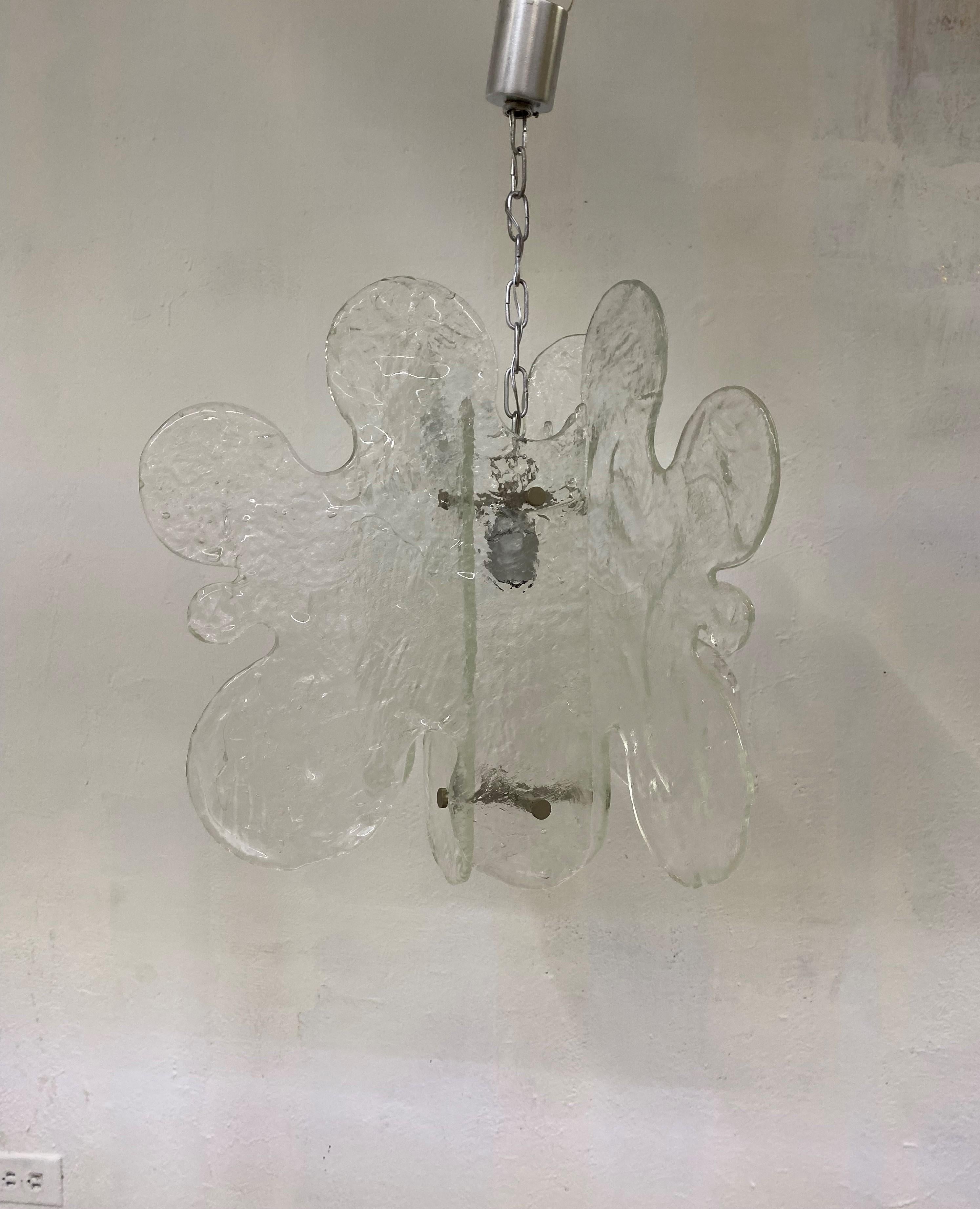 20th Century Mid-Century Modern Mazzega Chandelier in Clear Murano Glass by Carlo Nason For Sale
