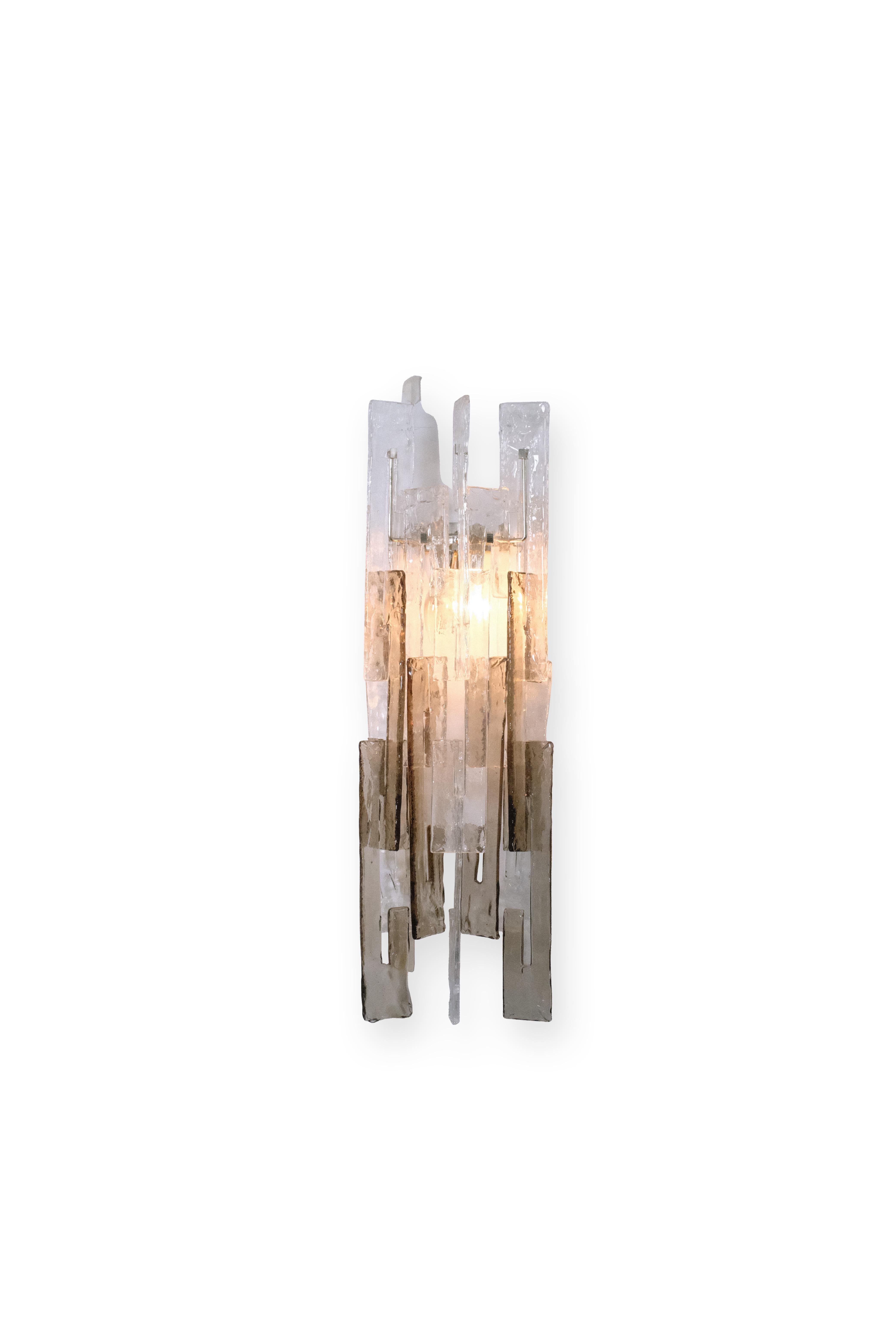 Apliques italianos modernos de mediados de siglo Mazzega - Elementos de cristal de Murano entrelazados Italiano en venta