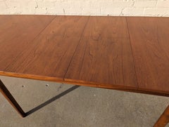 Tavolo da pranzo McIntosh del Mid Century Modern