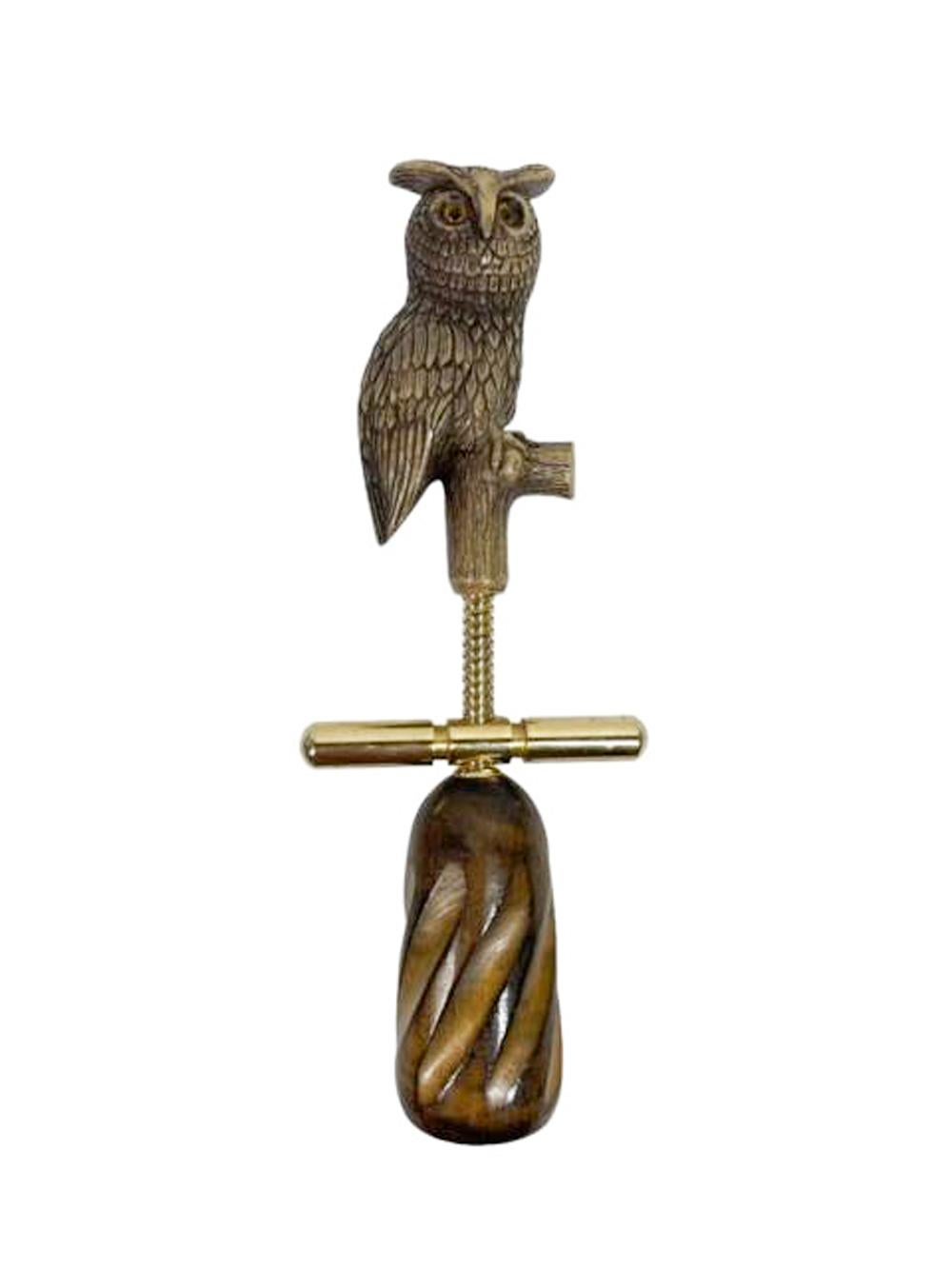 Mechanischer Korkenzieher aus Messing und Holz mit geformter Eule-Figur, Mid-Century Modern (Italienisch) im Angebot