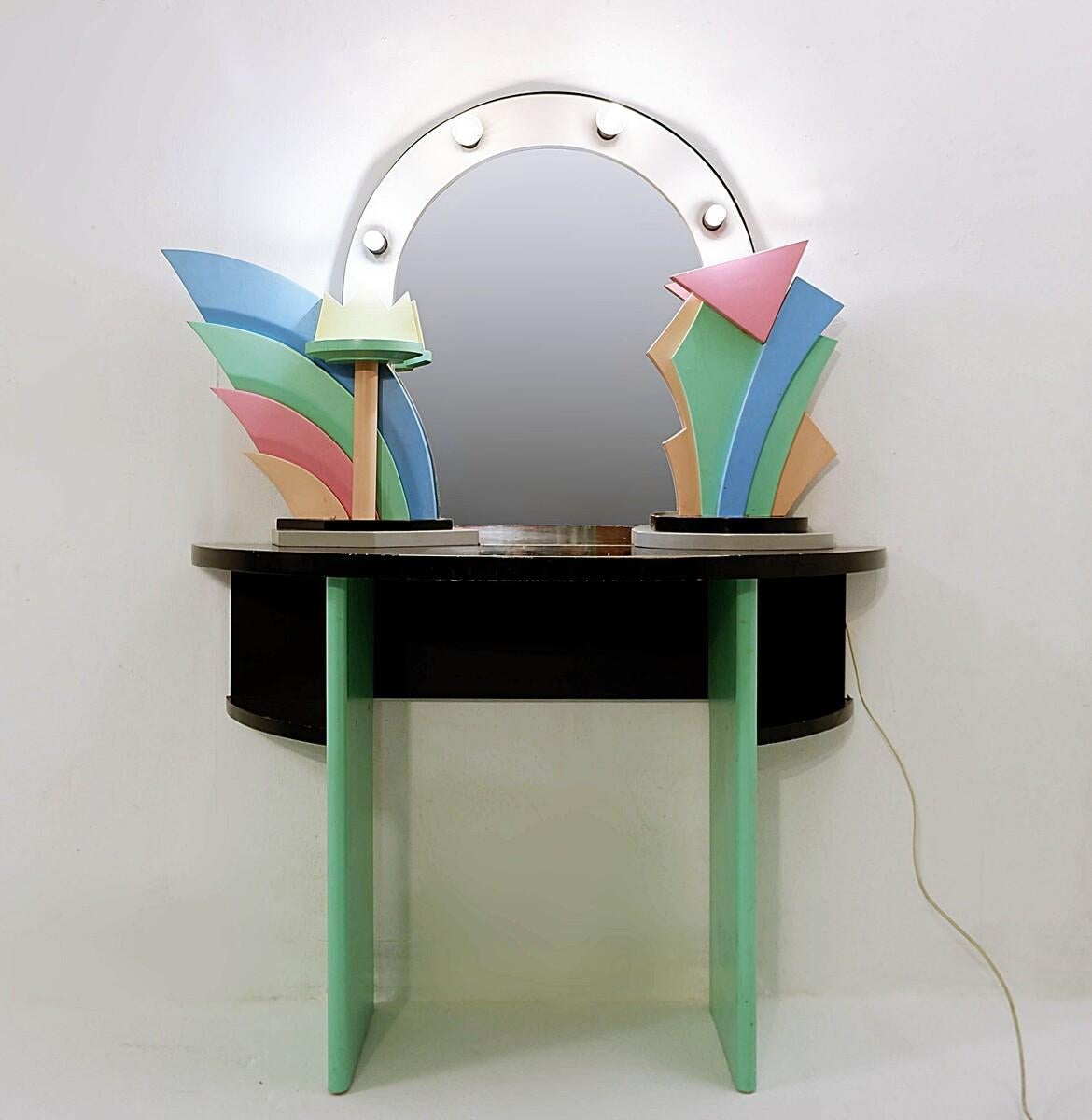 Mid-20th Century Mid-Century Modern Memphis Style Dressing Table/ Vanity in Lacquered Wood, 1960s For Sale