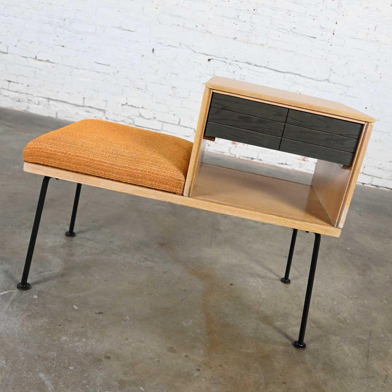 Mid-Century Modern Mengel Limed & Cerused Oak Telephone Bench by Raymond Lowey In Good Condition For Sale In Topeka, KS