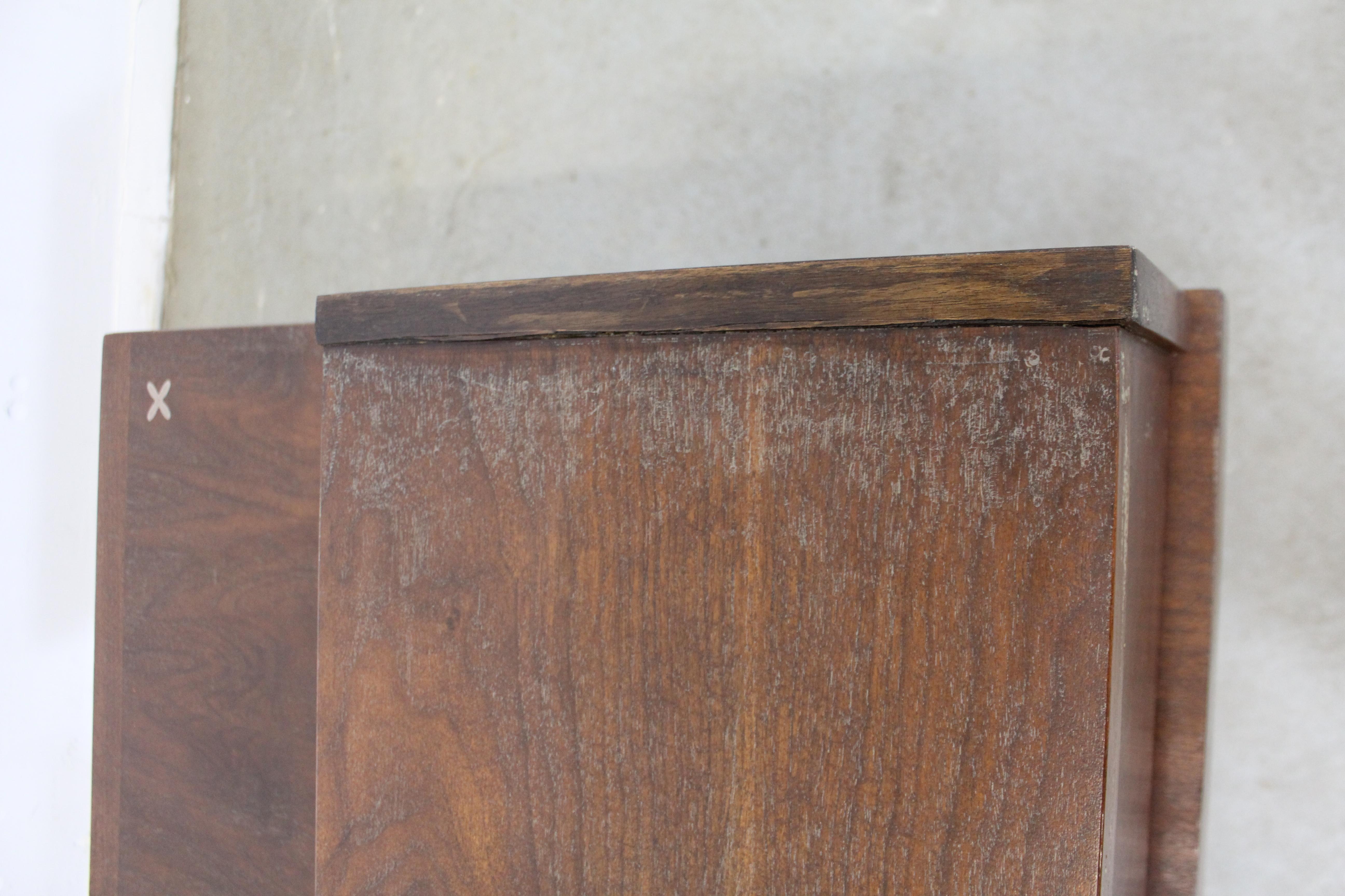Mid-Century Modern Merton Gershun American of Martinsville Walnut End Table 4