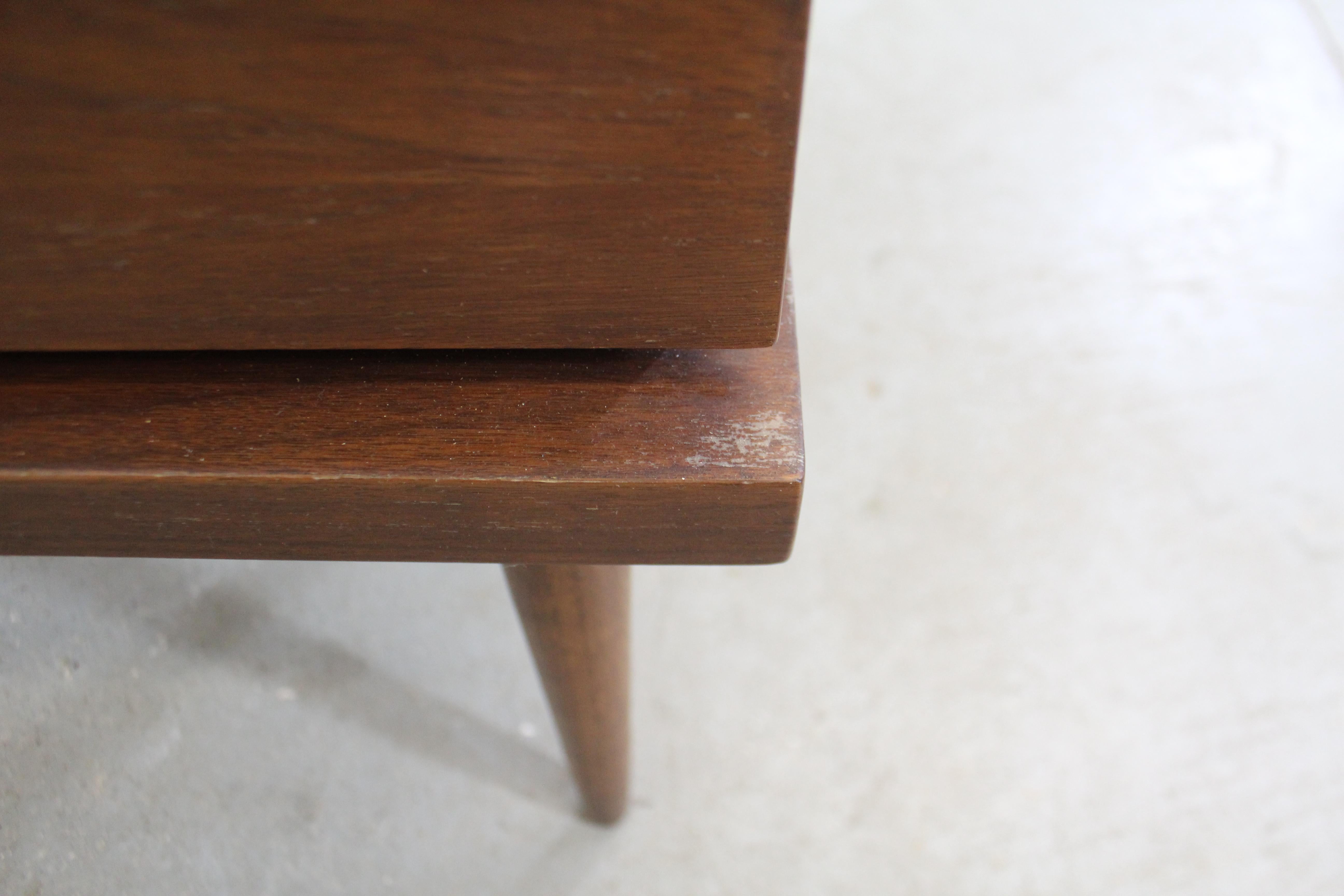 Mid-Century Modern Merton Gershun American of Martinsville Walnut End Table 5