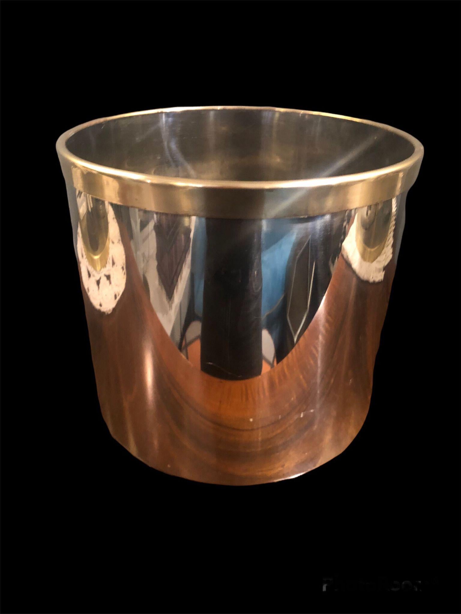 Mid-Century Modern Metal and Brass Cachepot by Romeo Rega, Italy 'circa 1965s' For Sale 2