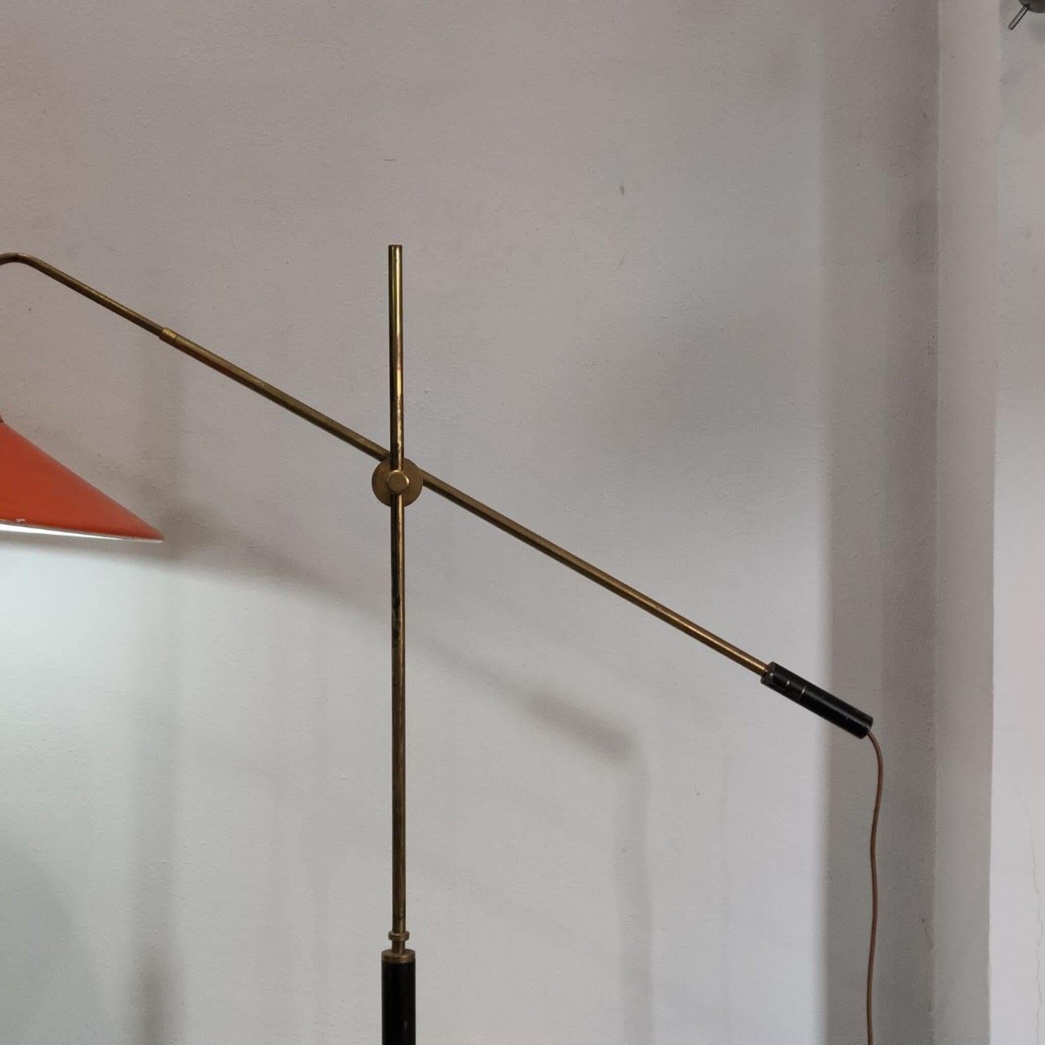 Metal Mid-century modern metal and brass italian floor lamp from 1950s For Sale